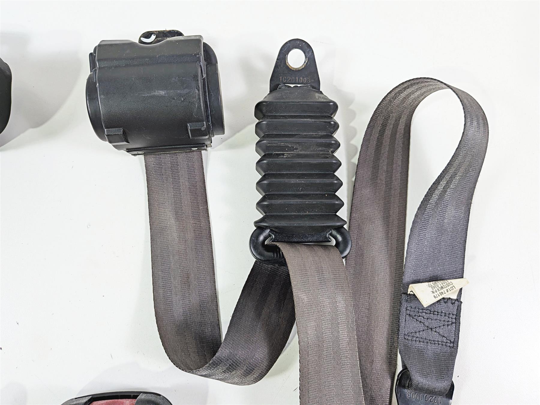 2021 Kawasaki Teryx KRX KRF 1000 ES Seat Belt Set 53061-0358 53061-0359 - Image 4