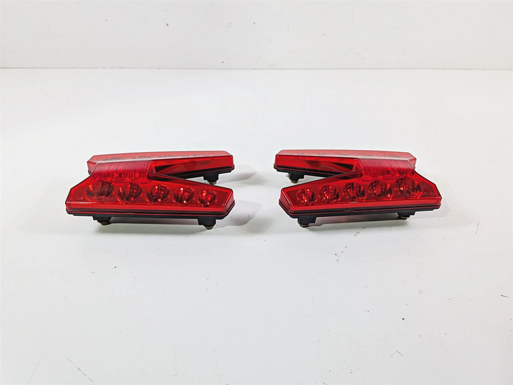 2021 Kawasaki Teryx KRX KRF 1000 ES Taillight Tail Light Lamp Set 23024-0005 - Image 2