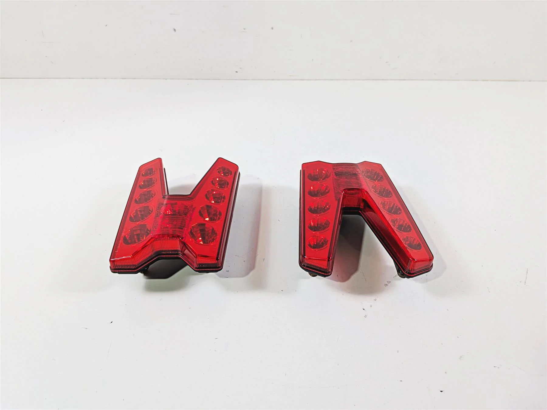 2021 Kawasaki Teryx KRX KRF 1000 ES Taillight Tail Light Lamp Set 23024-0005 - Image 3