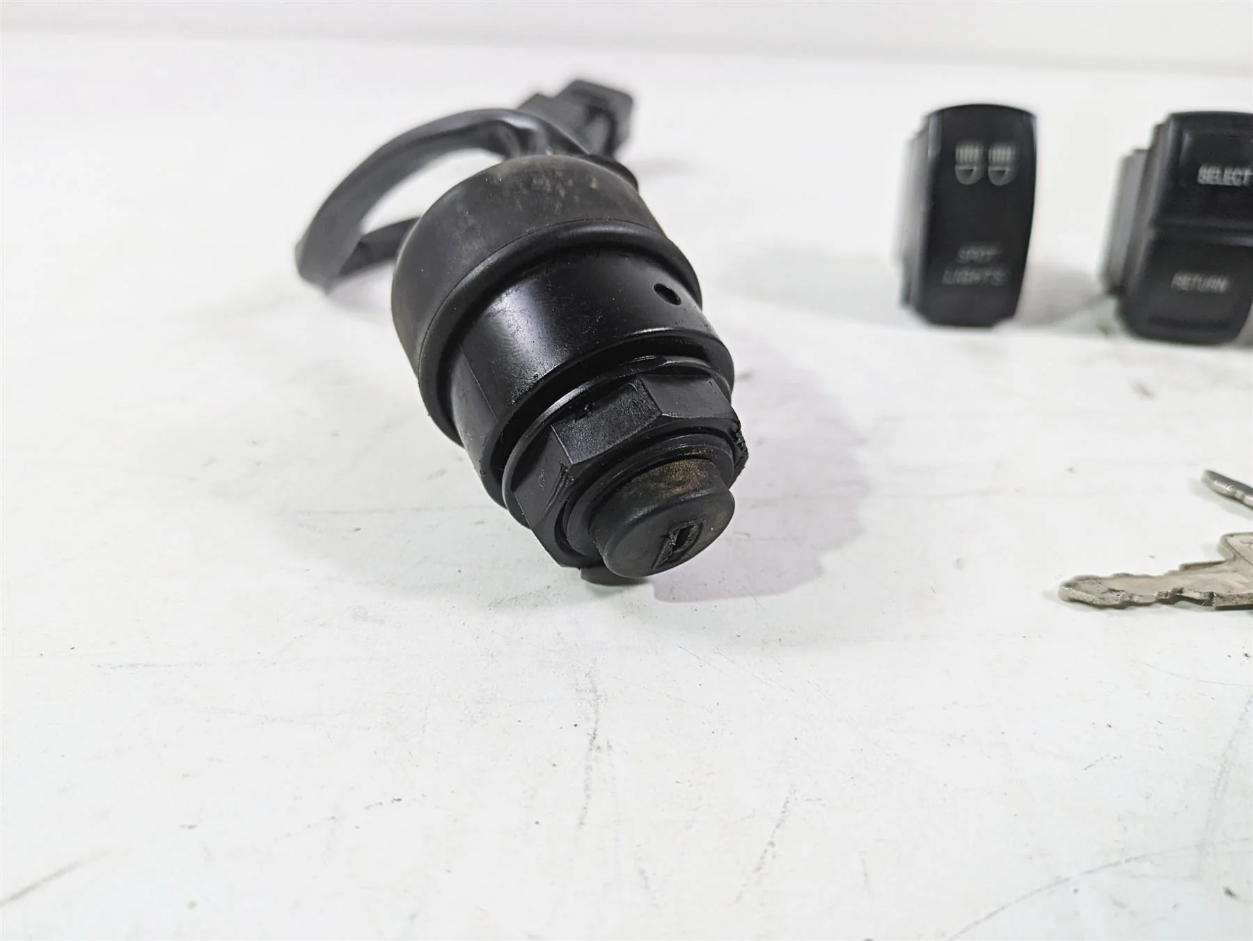 2021 Kawasaki Teryx KRX KRF 1000 Ignition Awd Light Switch & Key Set 27005-0643 - Image 7