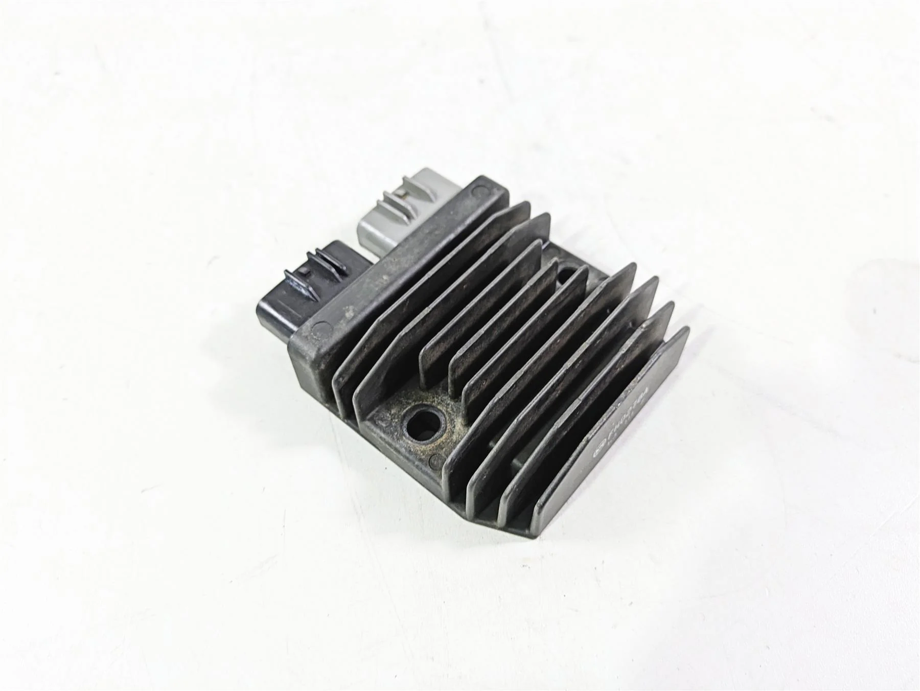 2021 Kawasaki Teryx KRX KRF 1000 Rectifier Voltage Regulator 21066-0771 FH027BA - Image 10