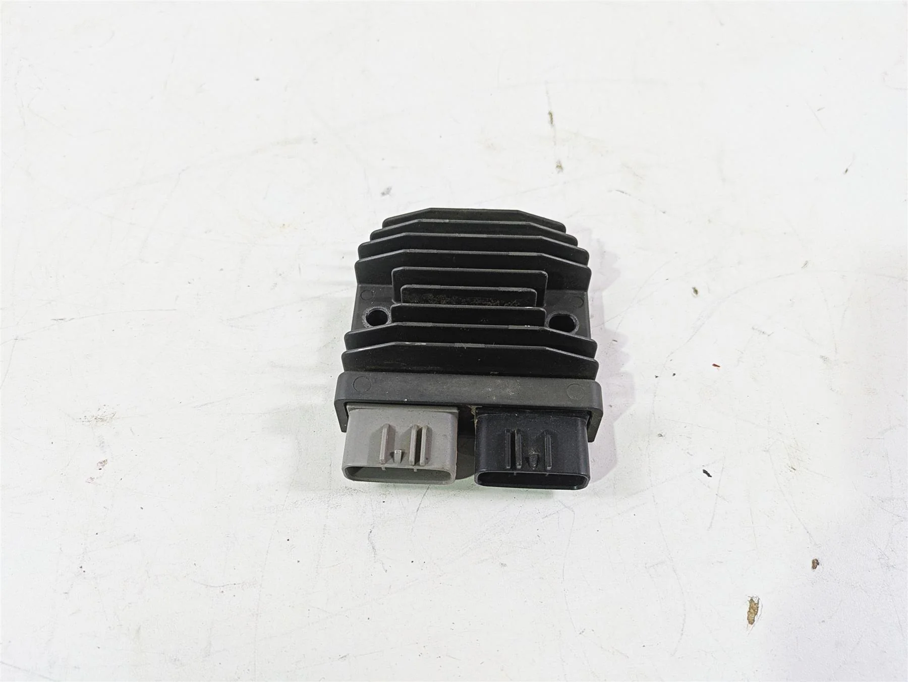 2021 Kawasaki Teryx KRX KRF 1000 Rectifier Voltage Regulator FH027BA 21066-0771