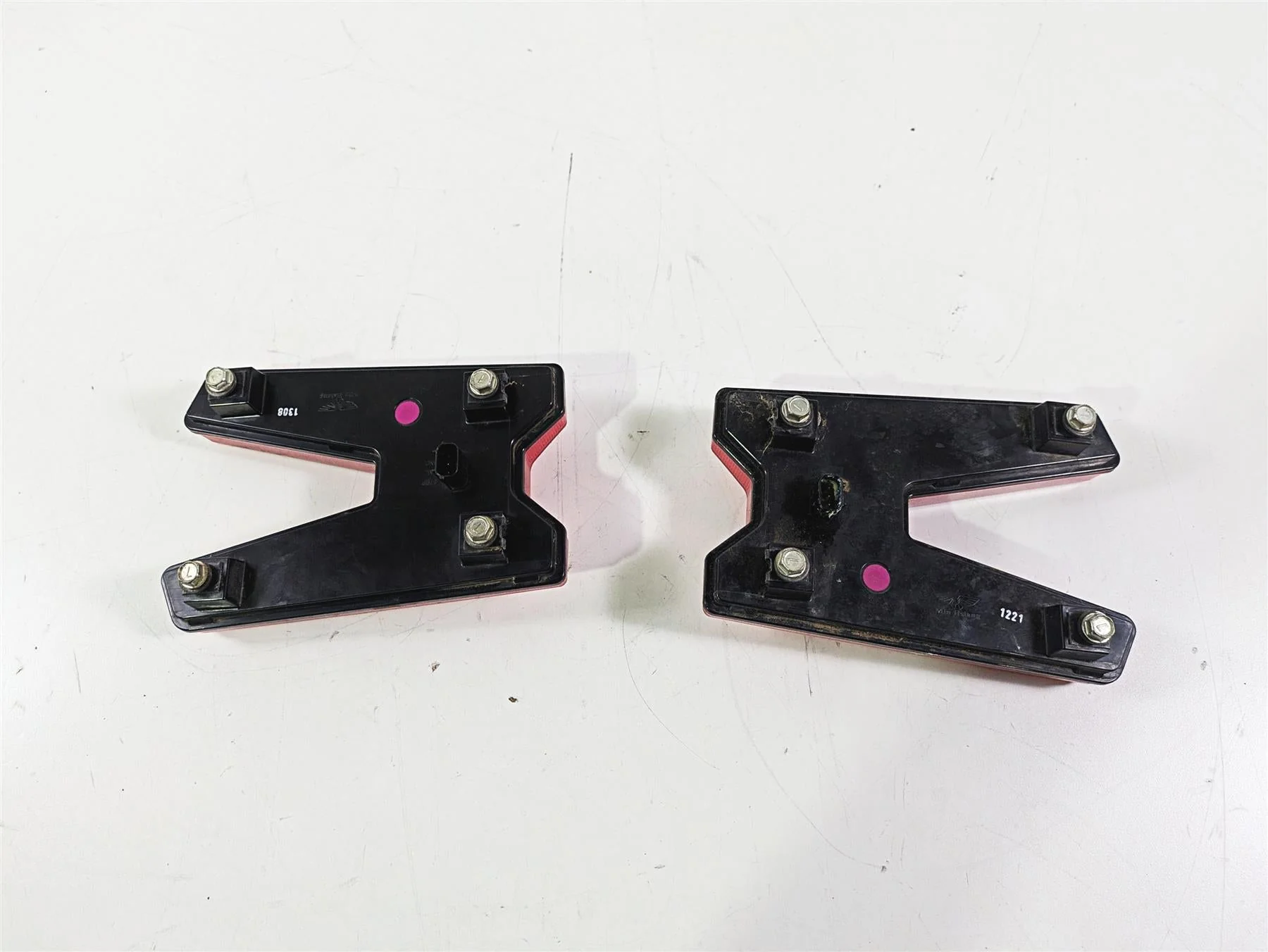 2021 Kawasaki Teryx KRX KRF 1000 Taillight Tail Light Lamp Set 23024-0005 - Image 7