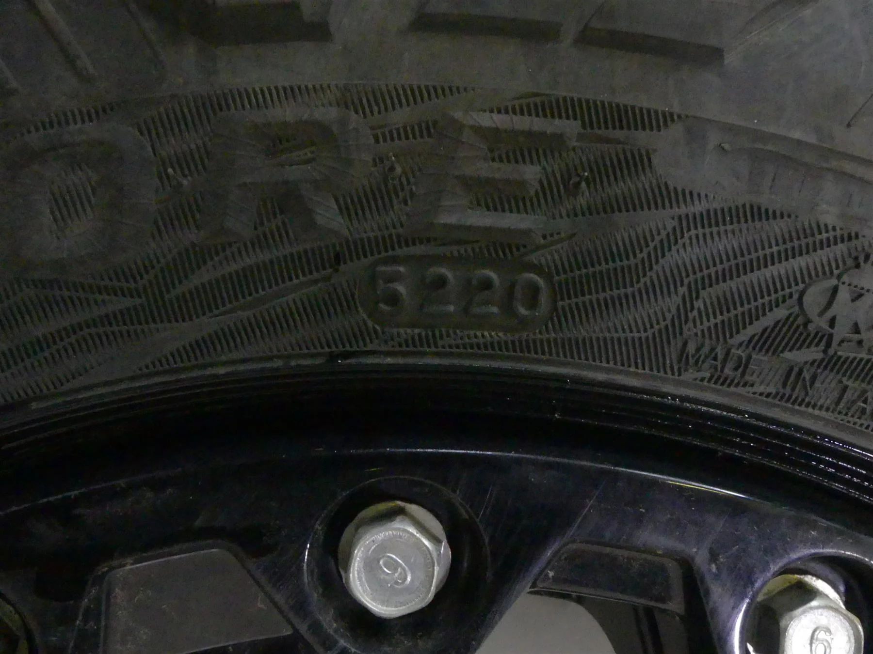 2021 Kawasaki Teryx KRX1000 KRF1000 Left Wheel Tire 31X10.00R15 ML1 41009-0817 - Image 7