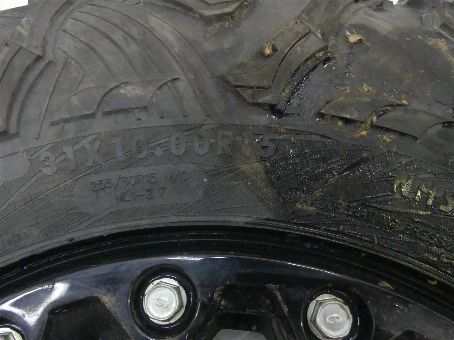2021 Kawasaki Teryx KRX1000 KRF1000 Rear L Wheel Tire 31X10.00R15 ML3 41009-0817 - Image 7