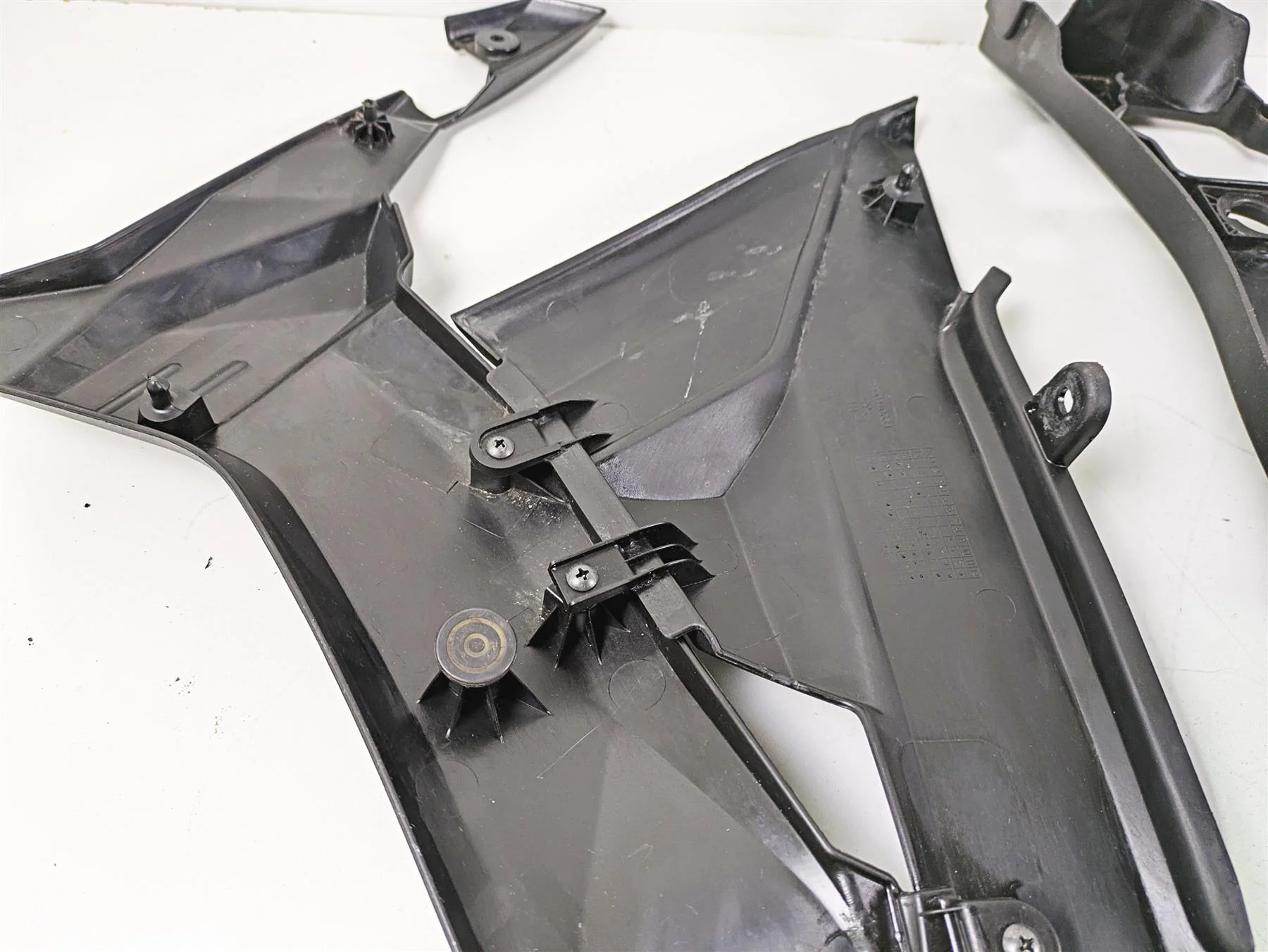 2021 Kawasaki Z125 Pro Fairing Cover Plastics. Incomplete 49133-0011 - Image 10