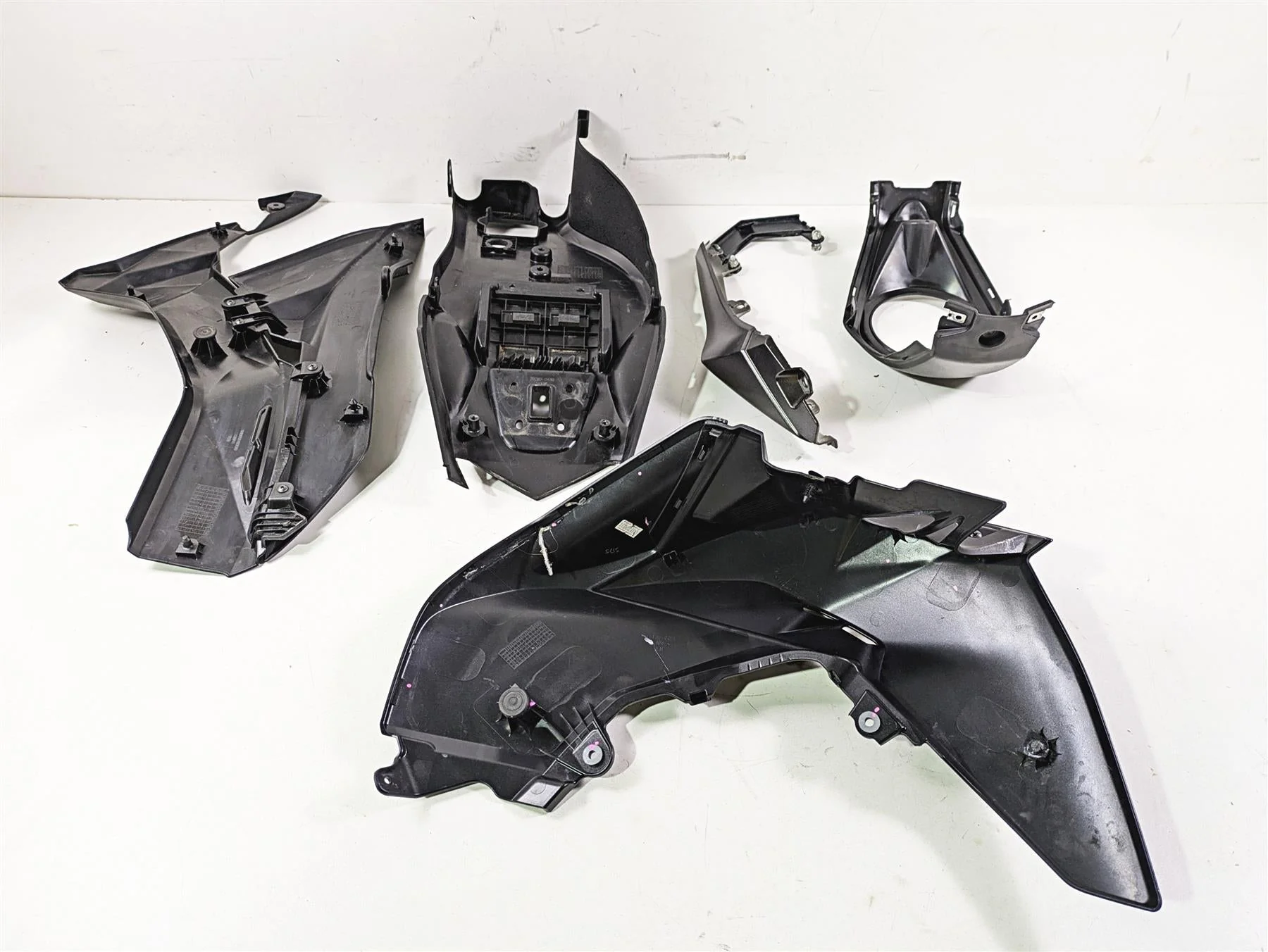 2021 Kawasaki Z125 Pro Fairing Cover Plastics. Incomplete 49133-0011 - Image 2