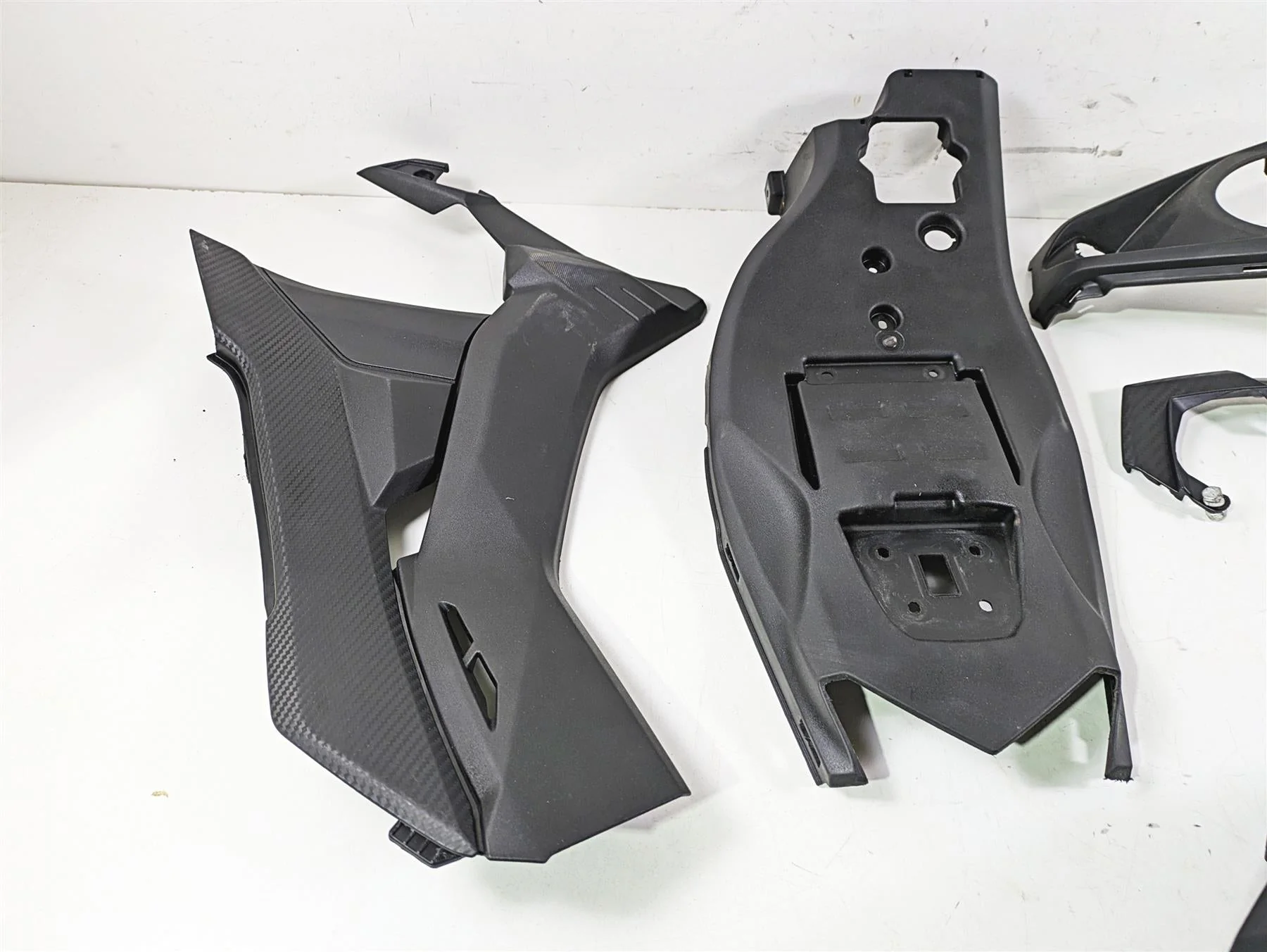 2021 Kawasaki Z125 Pro Fairing Cover Plastics. Incomplete 49133-0011 - Image 4