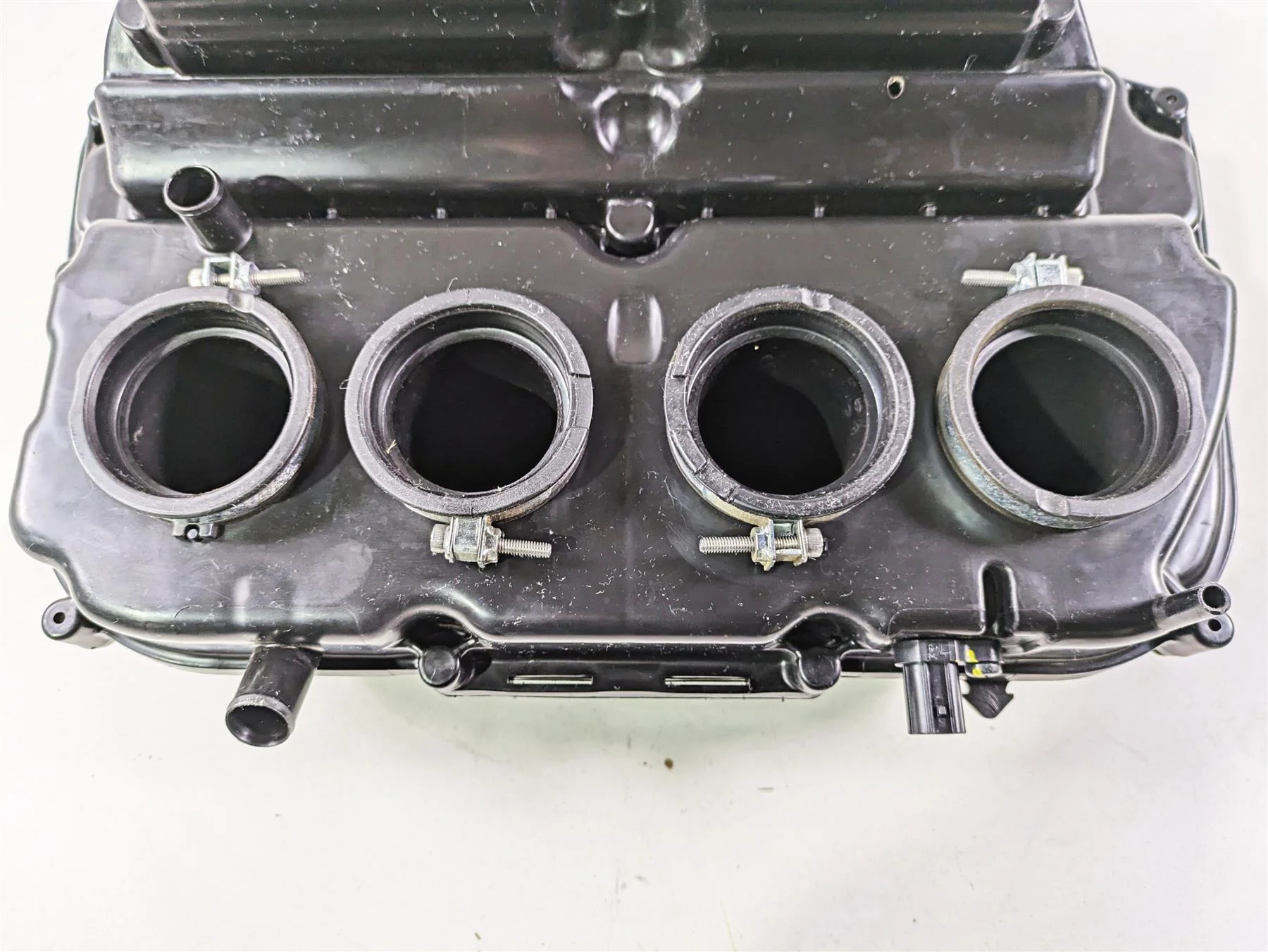 2021 Kawasaki Z900 ZR900 Air Box Cleaner Breather Filter 11010-0949 - Image 10