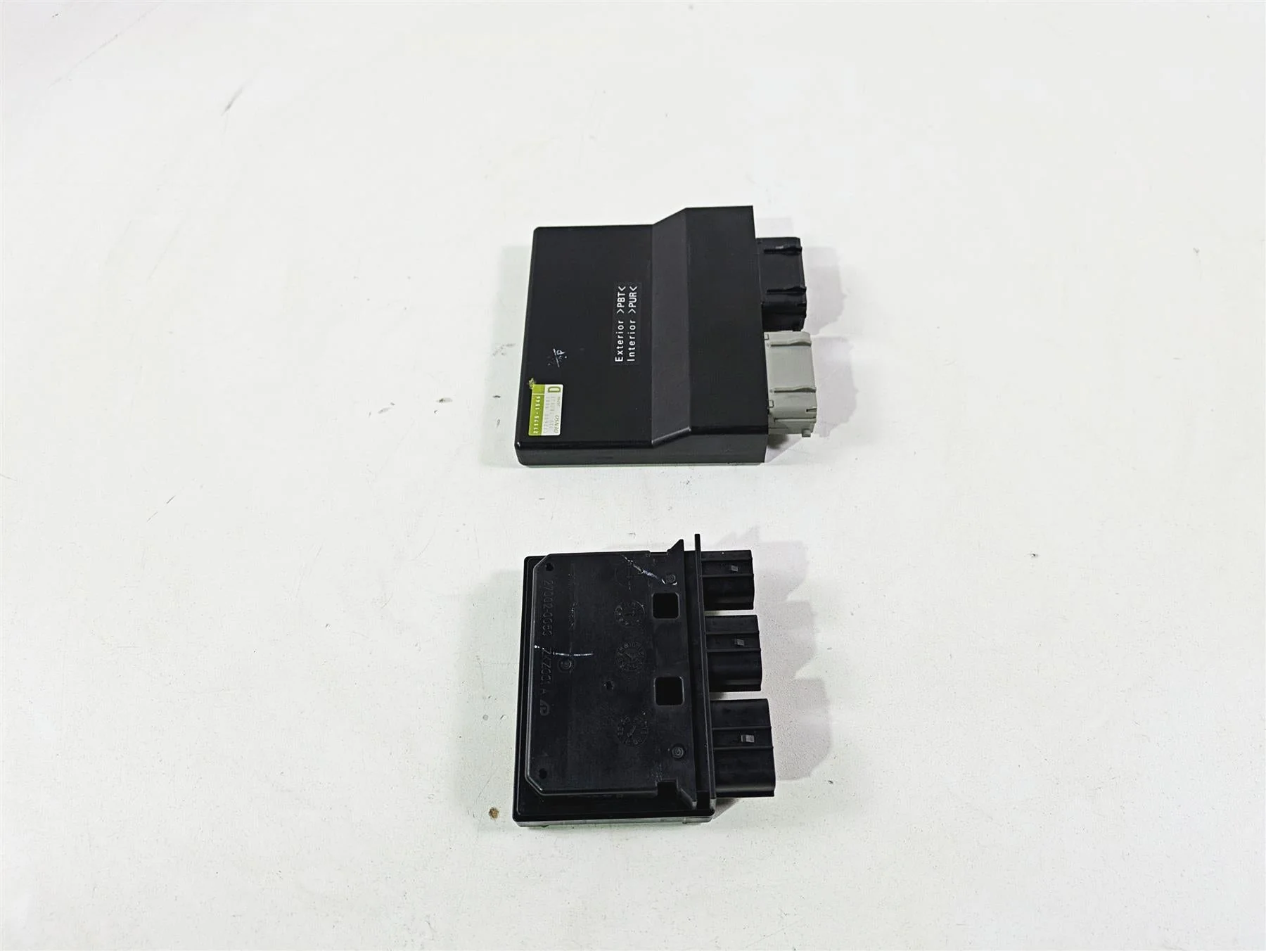 2021 Kawasaki Z900 ZR900 Cdi Engine Control & Relay Box 21175-1546 27002-0050 - Image 4