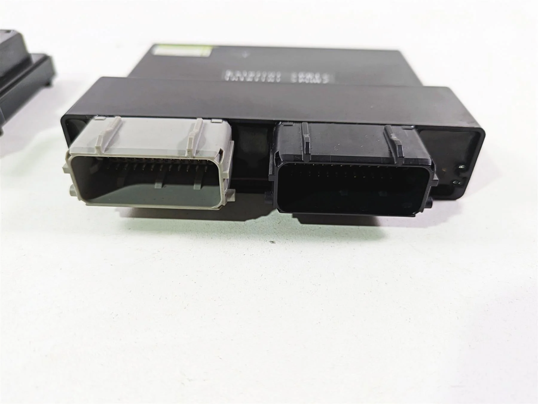 2021 Kawasaki Z900 ZR900 Cdi Engine Control & Relay Box 21175-1546 27002-0050 - Image 7