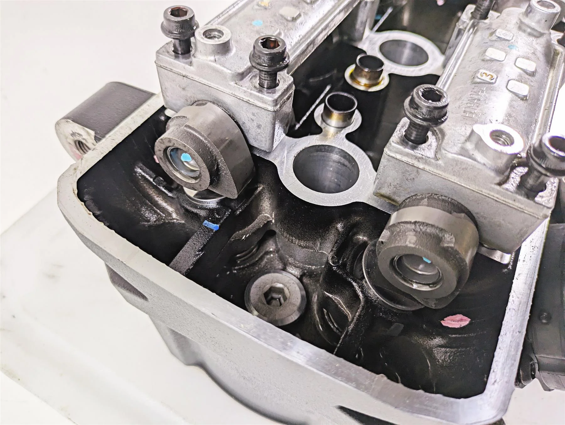 2021 Kawasaki Z900 ZR900 Cylinder Head Valve Cover Set 11008-0998 - Image 10