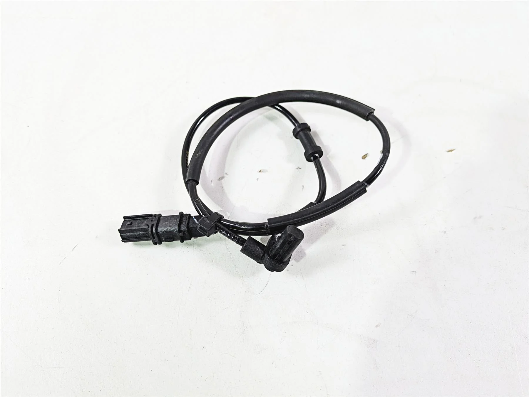 2021 Kawasaki Z900 ZR900 Front Abs Brake Wheel Speed Sensor 21176-0911