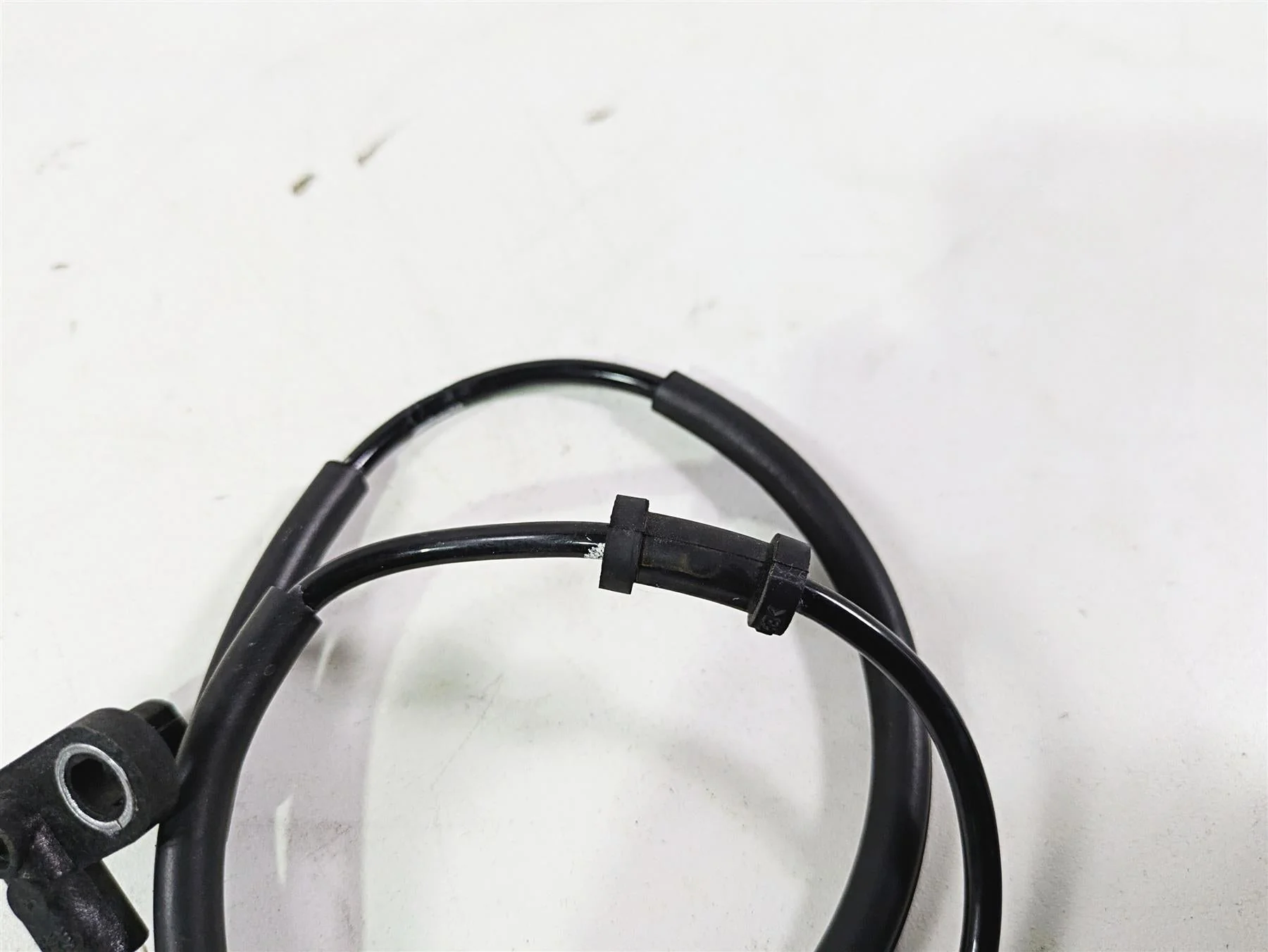 2021 Kawasaki Z900 ZR900 Front Abs Brake Wheel Speed Sensor 21176-0911 - Image 11