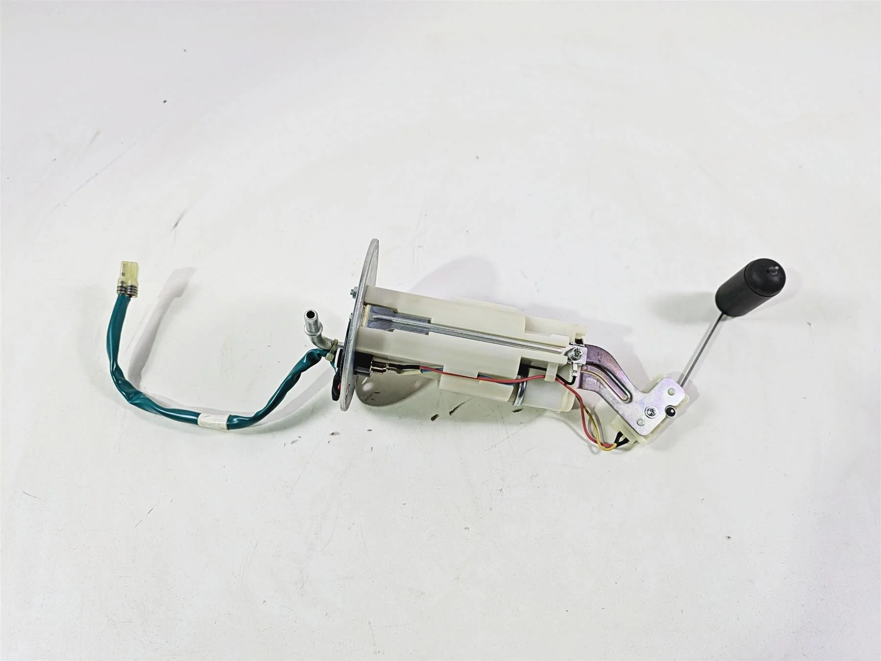 2021 Kawasaki Z900 ZR900 Fuel Gas Petrol Pump 3k Only - Tested 49040-0756