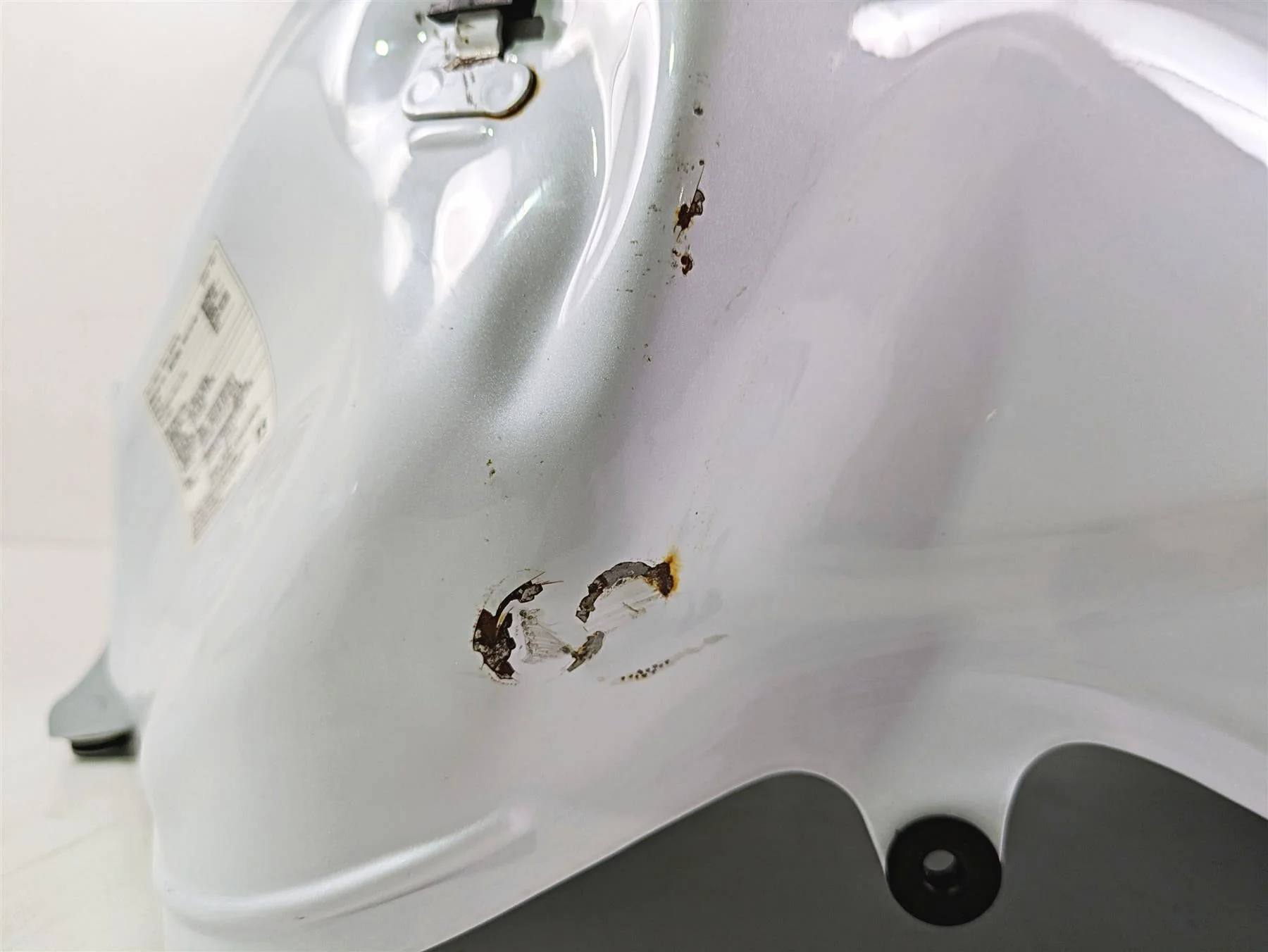 2021 Kawasaki Z900 ZR900 Fuel Gas Petrol Tank Reservoir - Dent Read 51001-0895 - Image 2