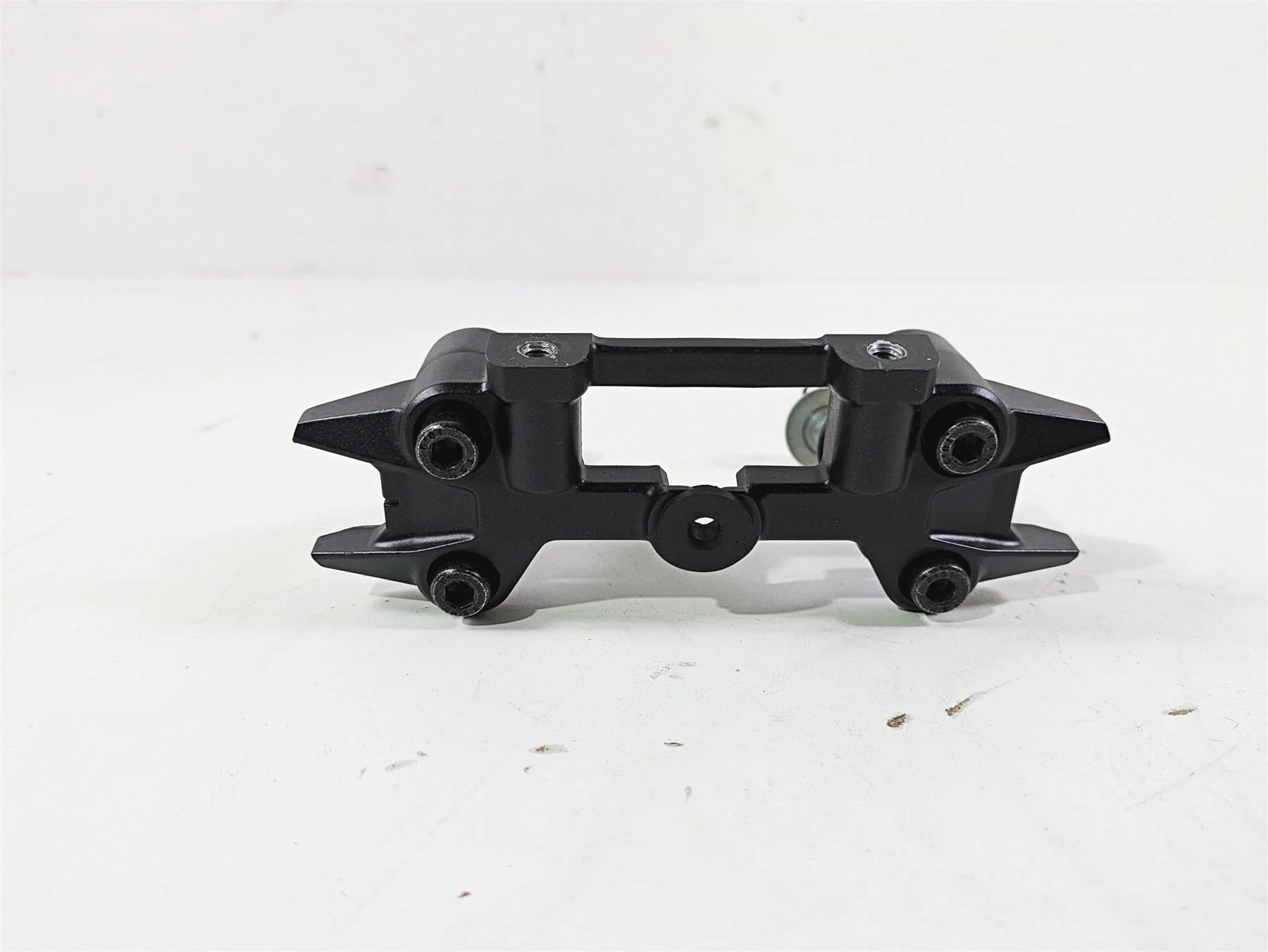2021 Kawasaki Z900 ZR900 Handlebar Riser Holder Mount Set 46012-0396-18R - Image 8