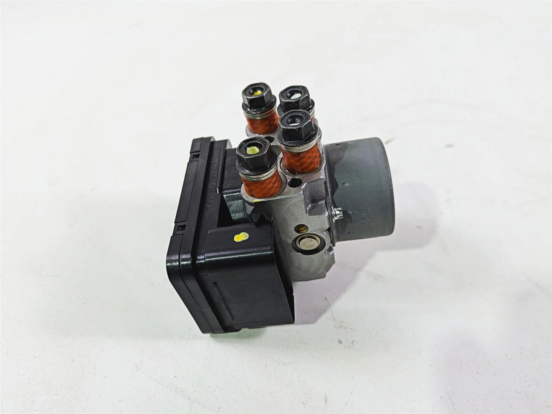 2021 Kawasaki Z900 ZR900 Nissin Abs Brake Pump Unit Module 16082-0810 - Image 2