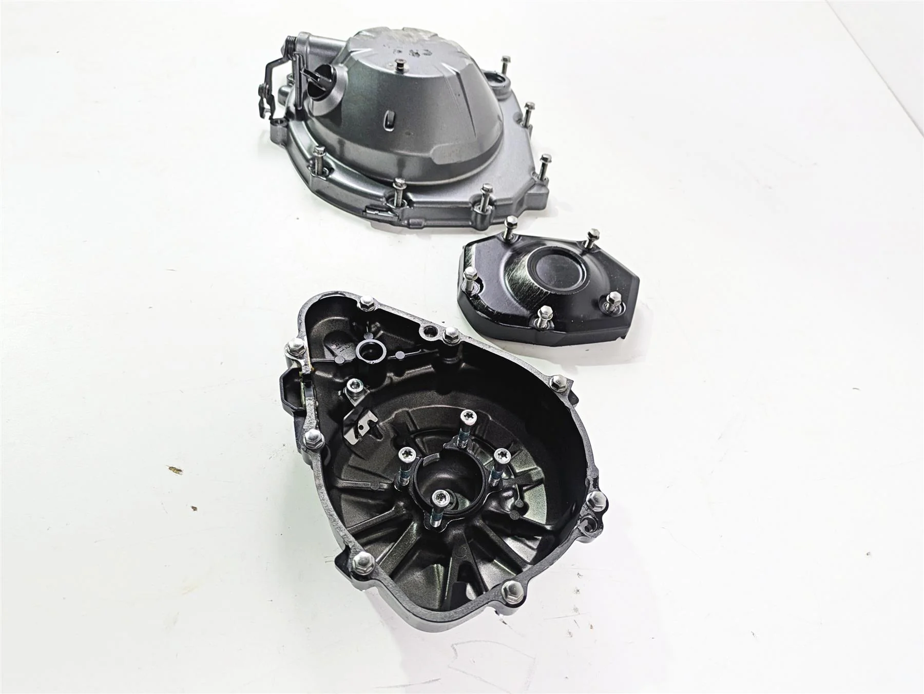 2021 Kawasaki Z900 ZR900 Stator Clutch Engine Side Cover Set 14031-0640 - Image 3