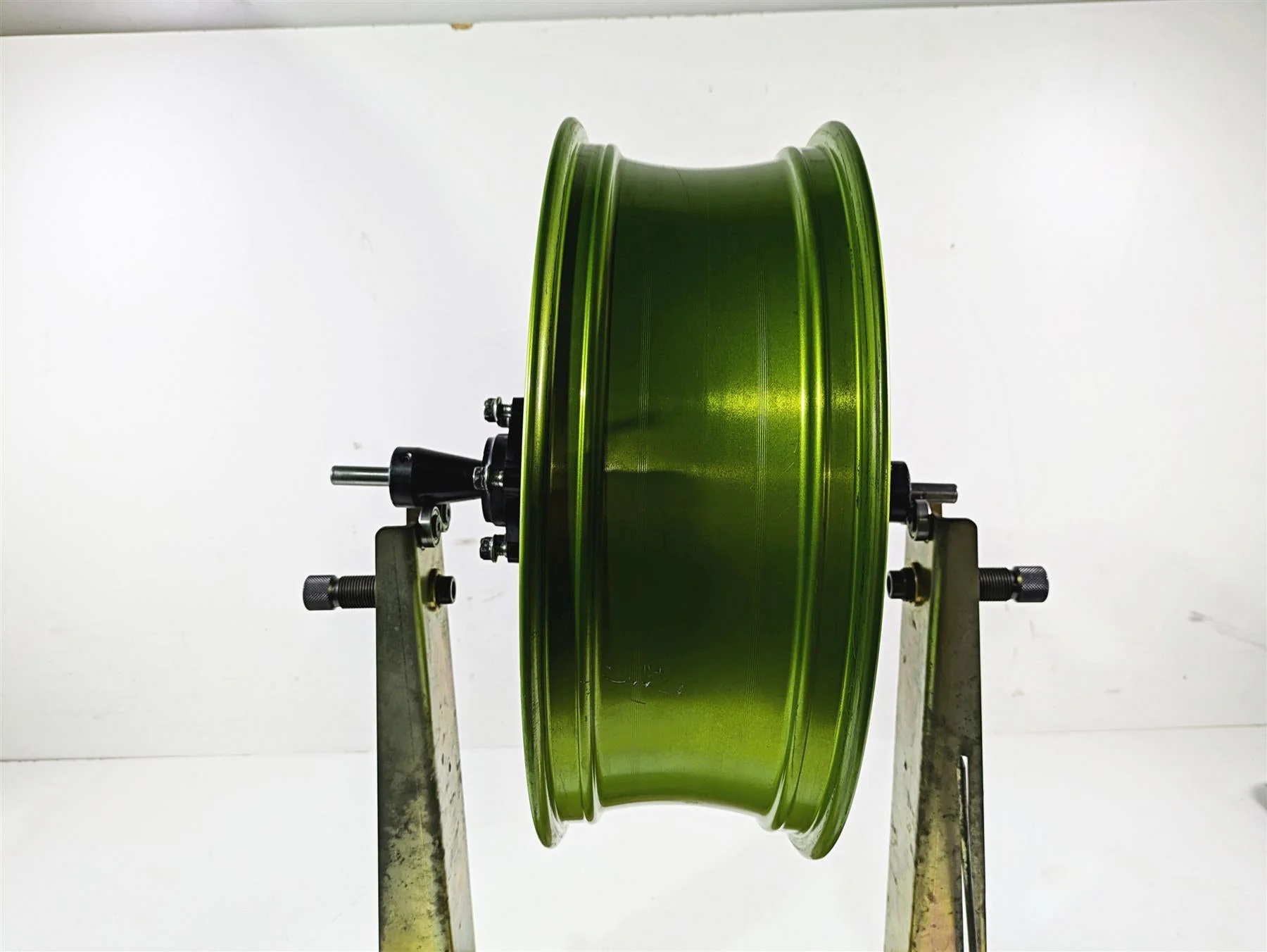 2021 Kawasaki Z900 ZR900 Straight 17x5.5 Rear Wheel Rim 41073-0706 - Image 12