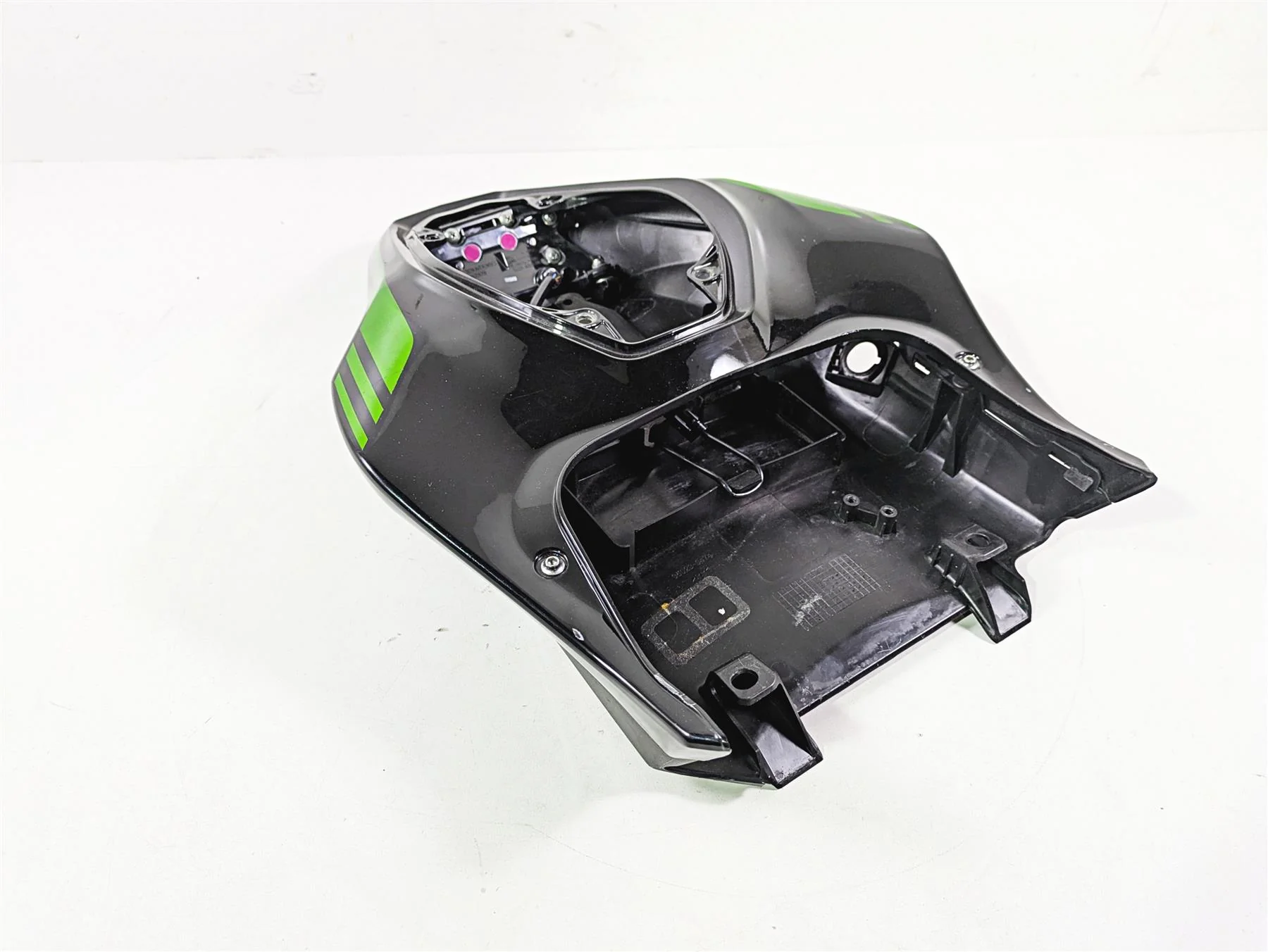 2021 Kawasaki Z900 ZR900 Upper Lower Tail Brake Light Fairing Set 36041-0053 - Image 2