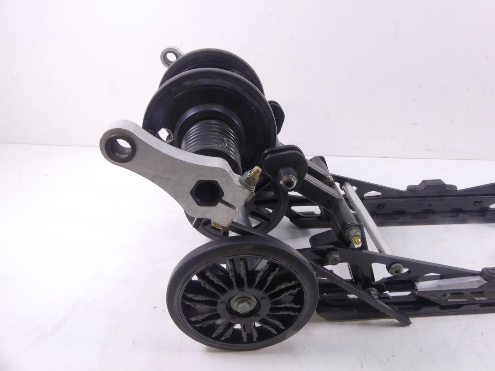 2021 Polaris 650 Matryx Indy VR1 Rear Suspension Running Boards 137" 1544450-067 - Image 9