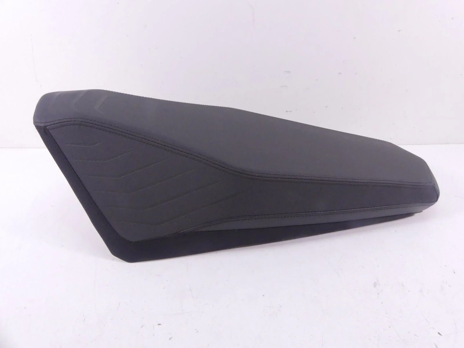 2021 Polaris 650 Matryx Indy VR1 Rider Driver Passenger Dual Saddle Seat 2689675 - Image 3