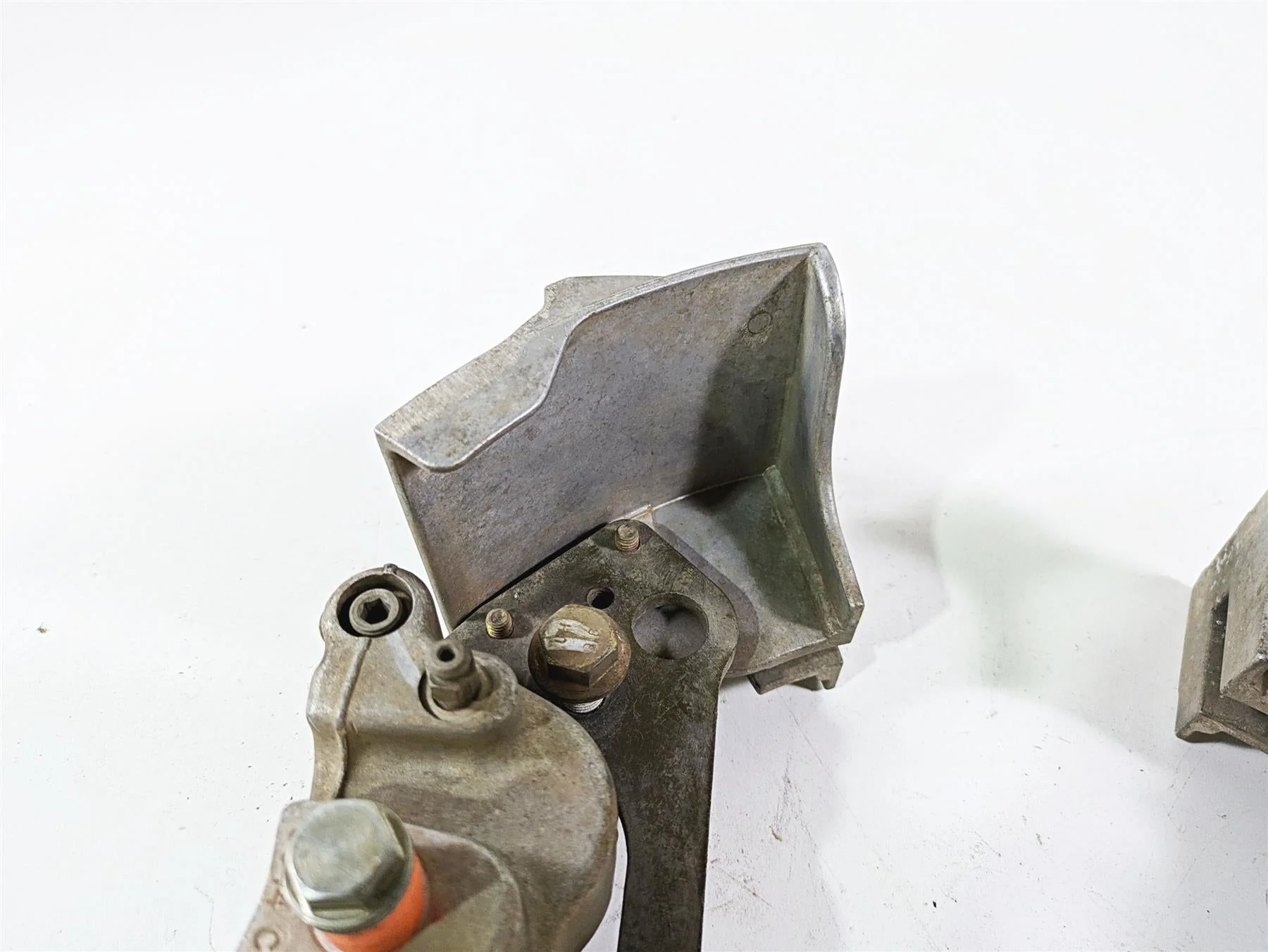 2021 Polaris RZR1000 XP Premium Front Brake Caliper + Scrapers 1912255 1912256 - Image 8