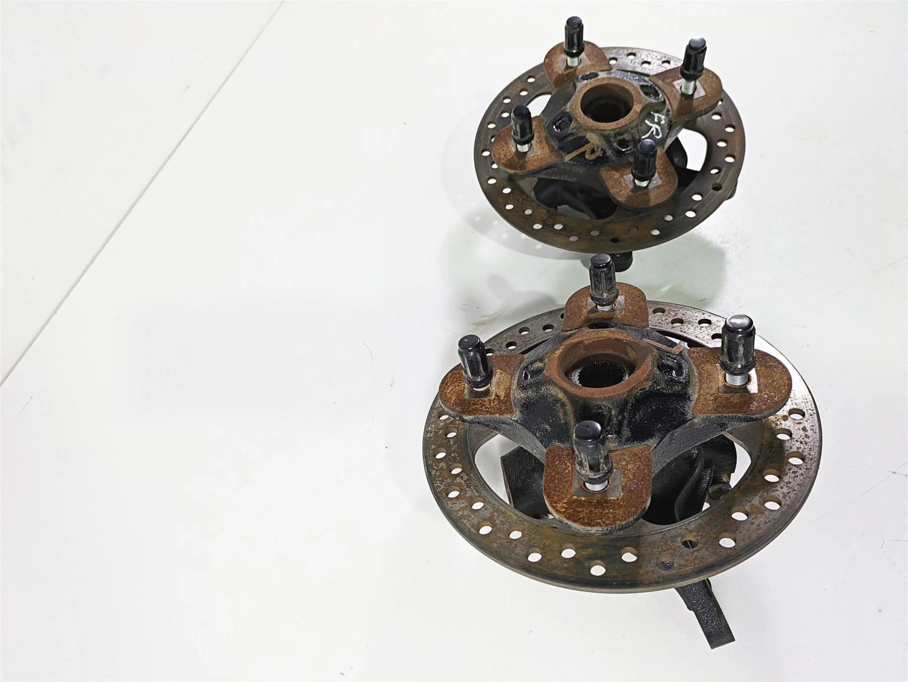 2021 Polaris RZR1000 XP Premium Front Left Right Wheel Hub Spindle Set 5142214 - Image 3