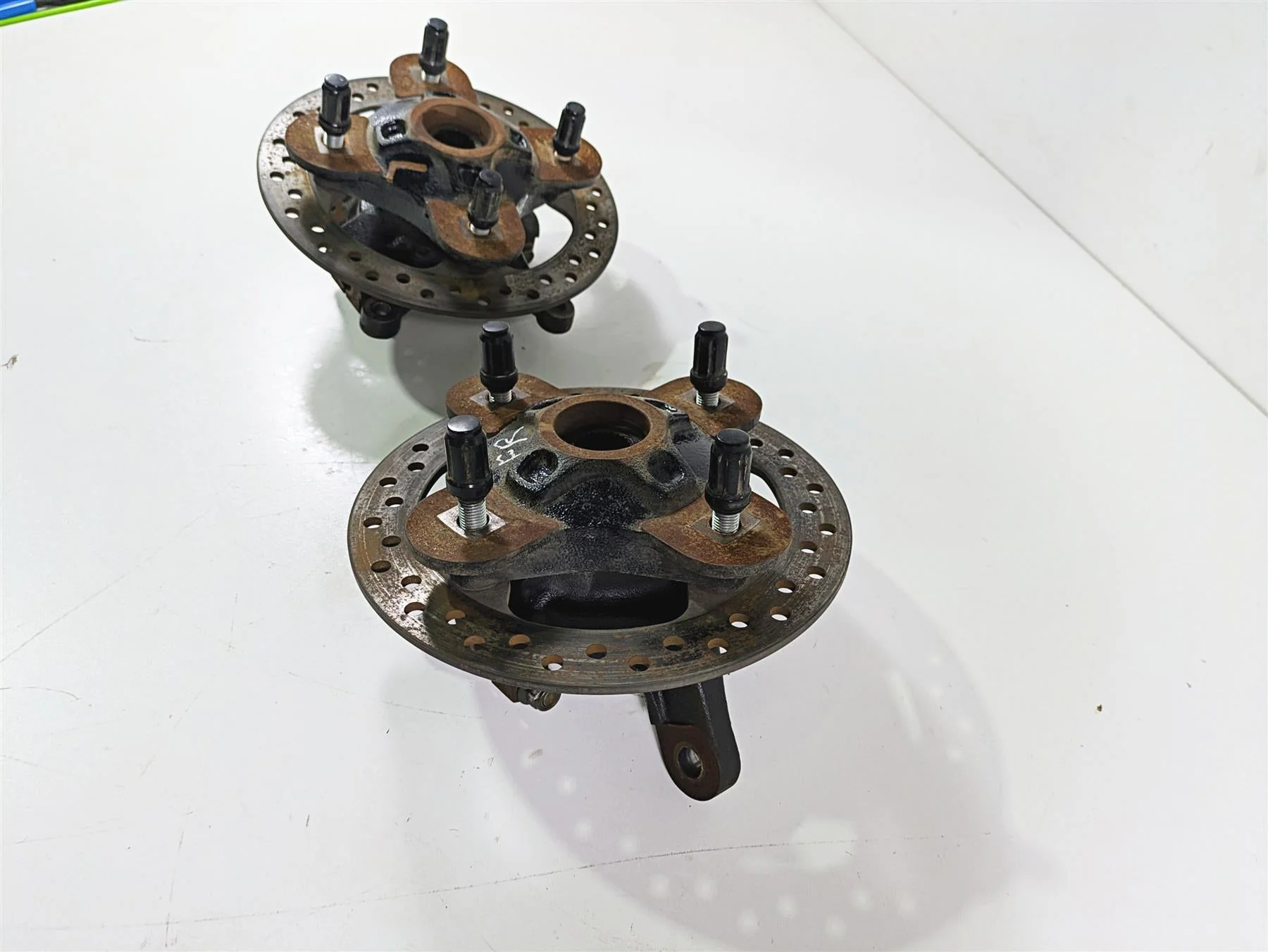 2021 Polaris RZR1000 XP Premium Front Left Right Wheel Hub Spindle Set 5142214 - Image 4