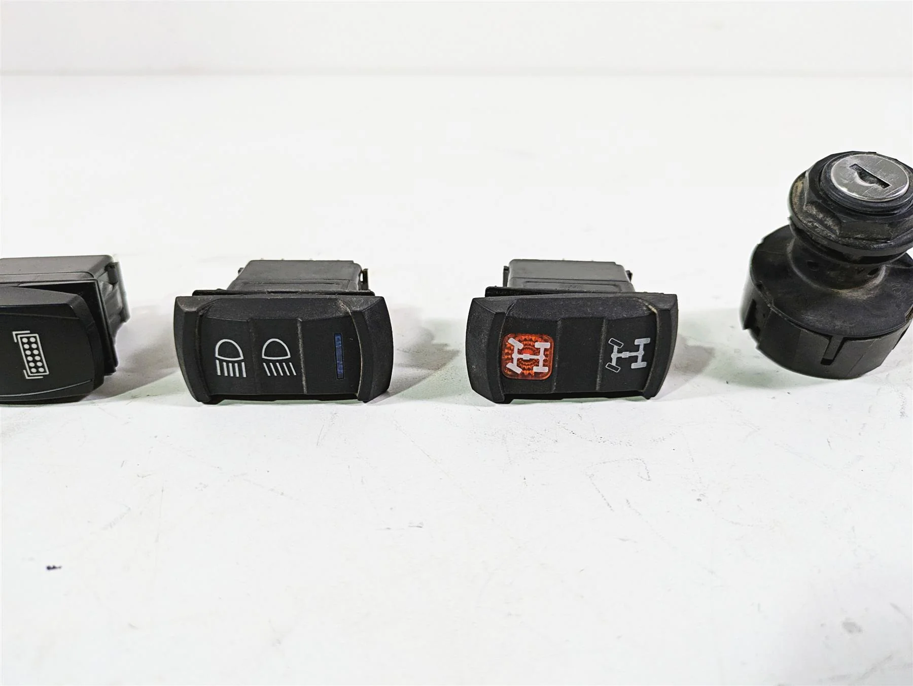 2021 Polaris RZR1000 XP Premium Ignition Lights Awd Fwd Switch Key Set 4016058 - Image 6