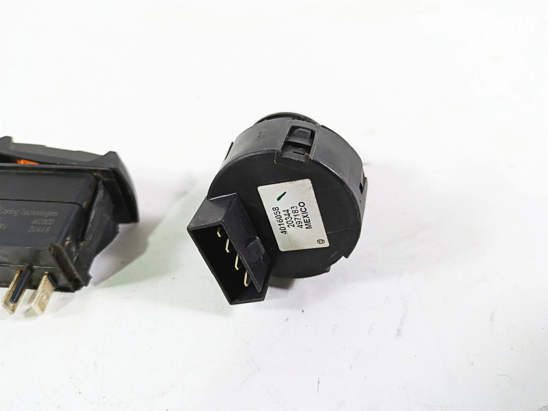 2021 Polaris RZR1000 XP Premium Ignition Lights Awd Fwd Switch Key Set 4016058 - Image 9