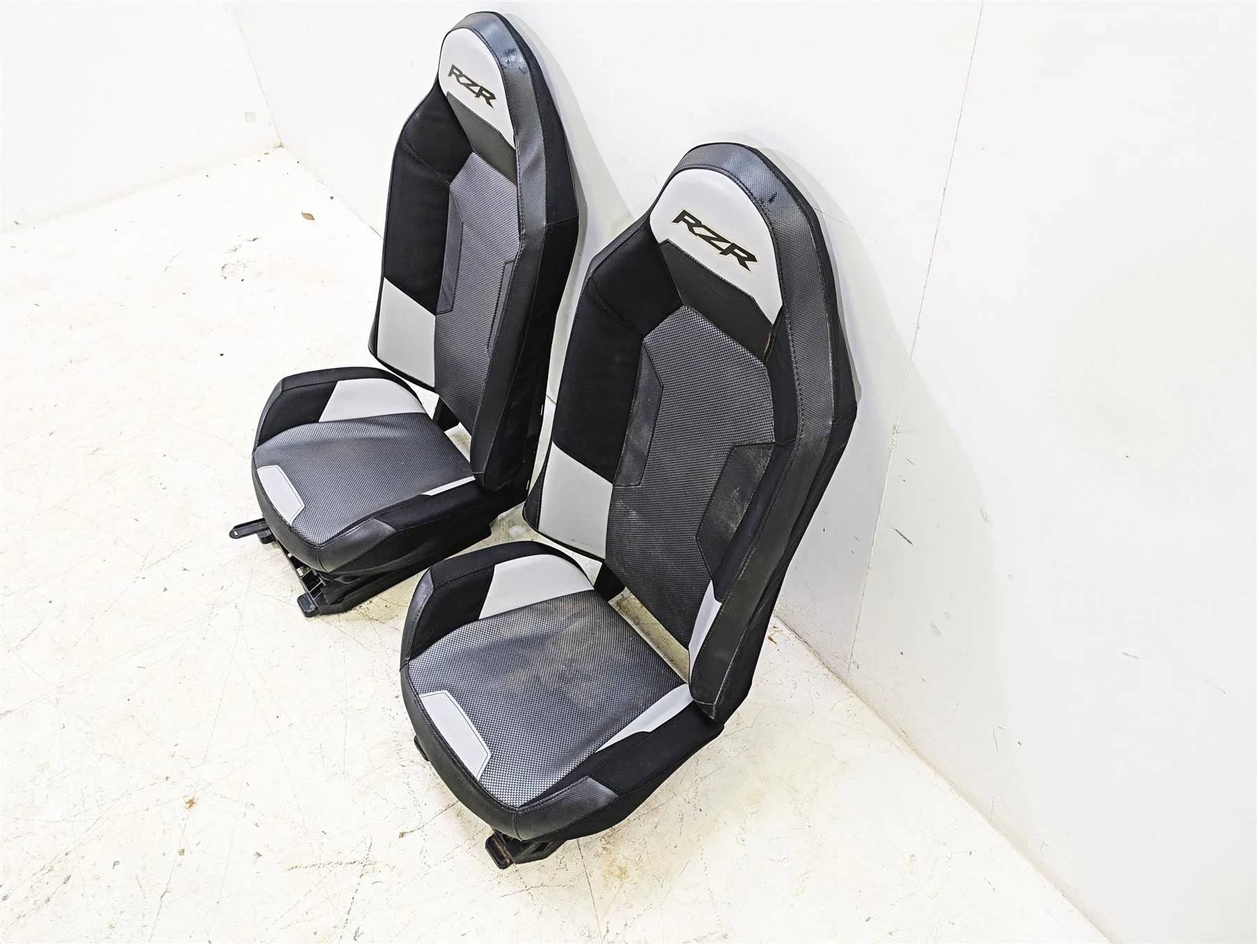 2021 Polaris RZR1000 XP Premium Left Right Driver Rider Seat Set 1021289 - Image 3