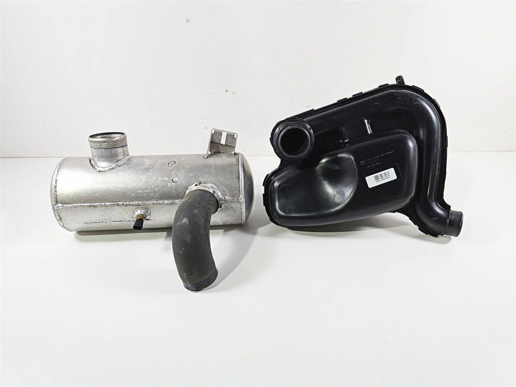 2021 Sea-Doo Spark 900 Trixx Exhaust Muffler Resonator Set 274001451 274001618