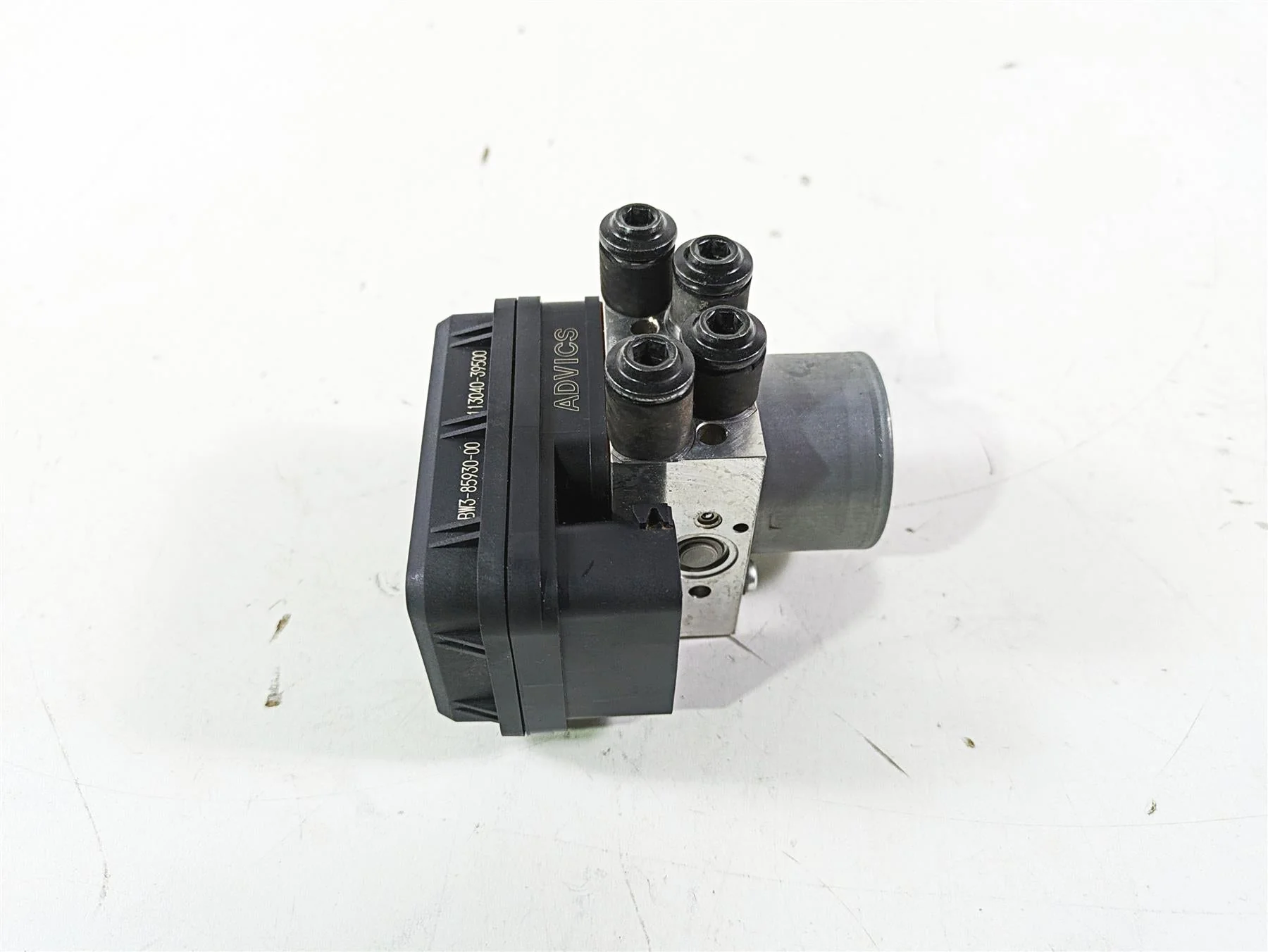 2021 Yamaha Tenere 700 XTZ7 Abs Brake Pump Unit Module BW3-85930-09-00 - Image 5
