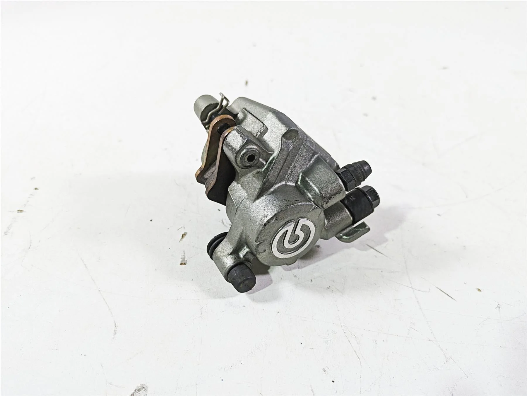 2021 Yamaha Tenere 700 XTZ7 Brembo Rear Brake Caliper BW3-F580W-00-00 - Image 7