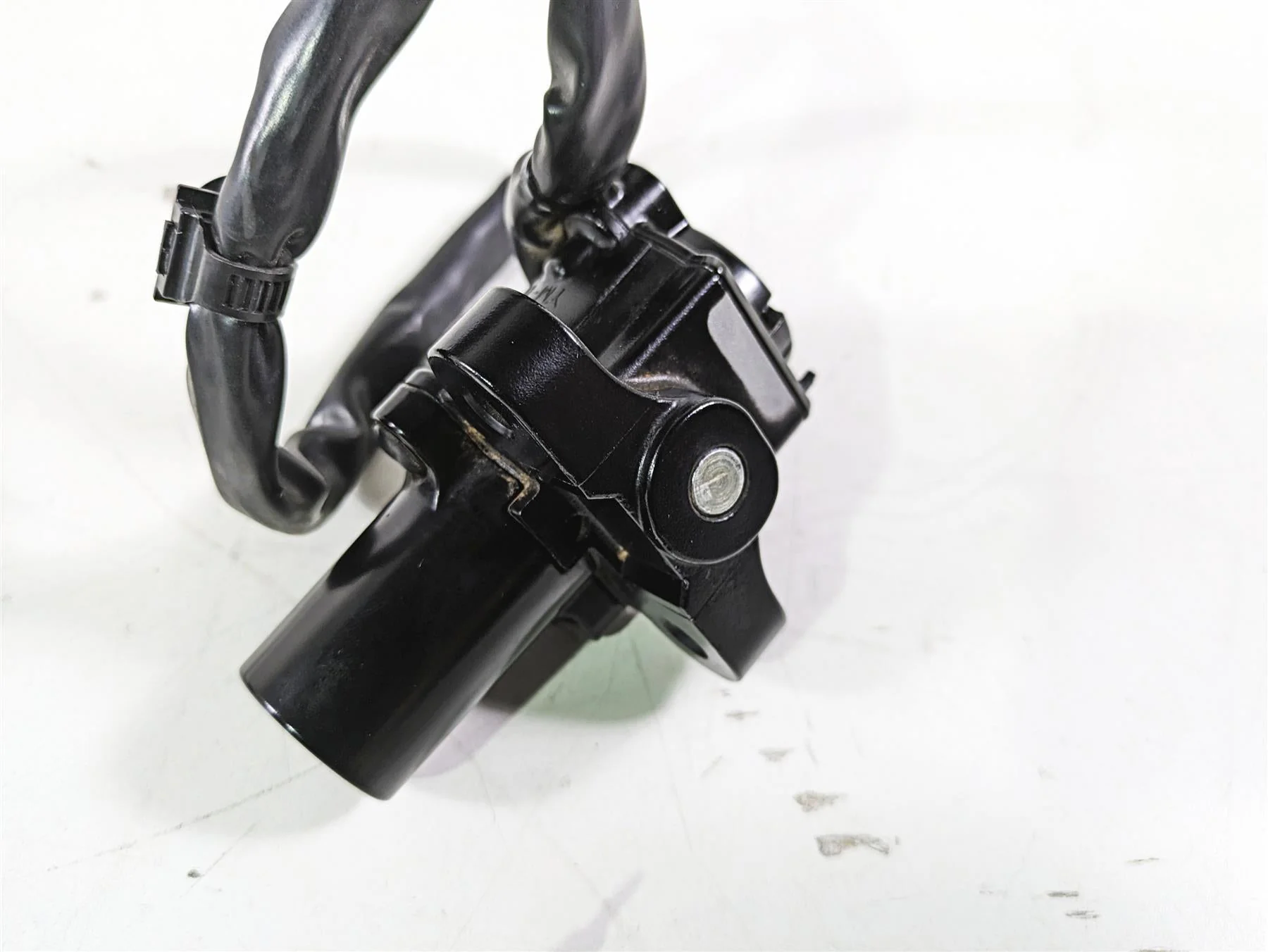 2021 Yamaha Tenere 700 XTZ7 Ignition Switch Key Lock Set BAU-82501-00-00 - Image 8