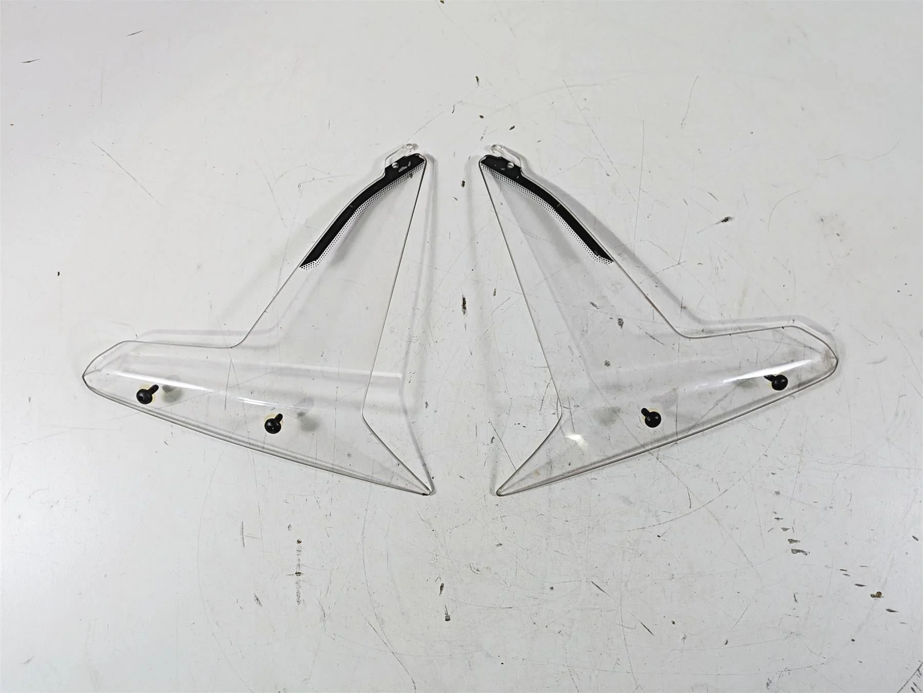 2021 Yamaha Tenere 700 XTZ7 Lower Wind Deflector Set BW3-F83M4-00-00 - Image 4