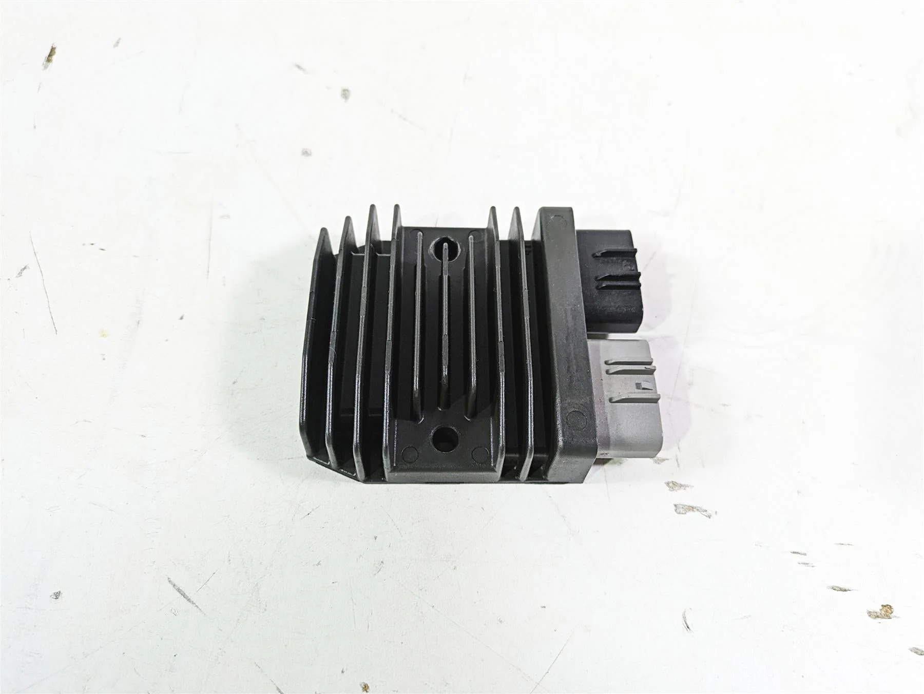 2021 Yamaha Tenere 700 XTZ7 Rectifier Voltage Regulator 1D7-81960-10-00 FH027AA - Image 5