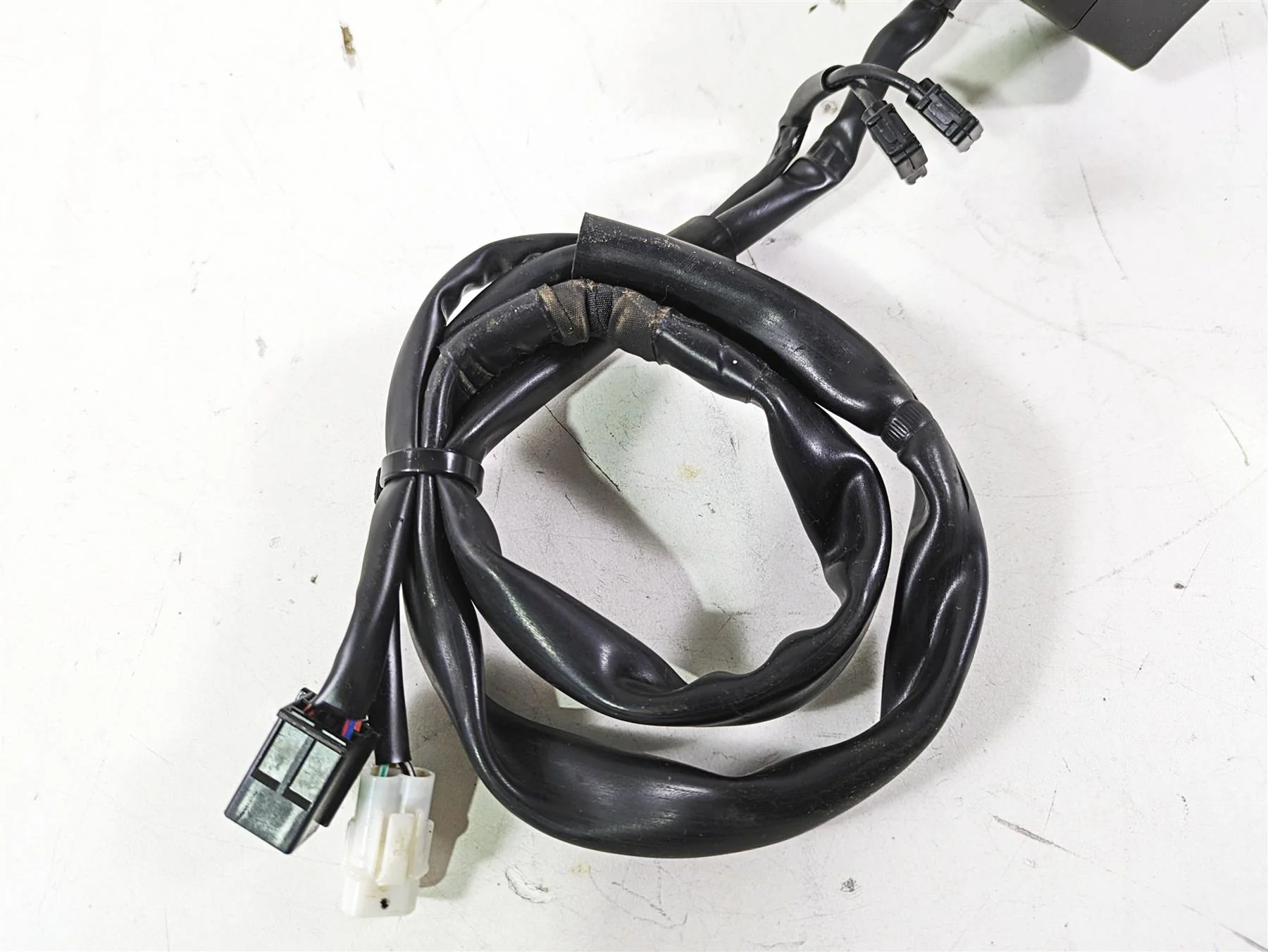 2021 Yamaha Tenere 700 XTZ7 Right Hand Control Switch BW3-83963-00-00 - Image 12