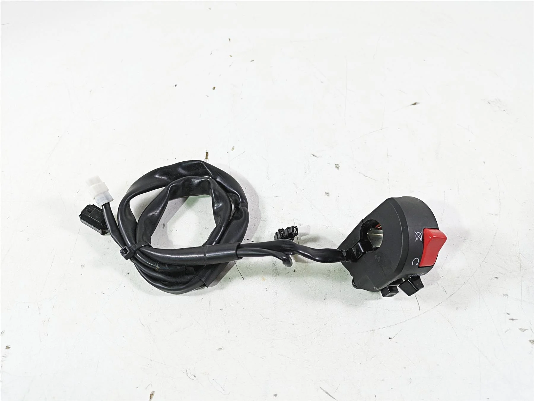 2021 Yamaha Tenere 700 XTZ7 Right Hand Control Switch BW3-83963-00-00 - Image 4