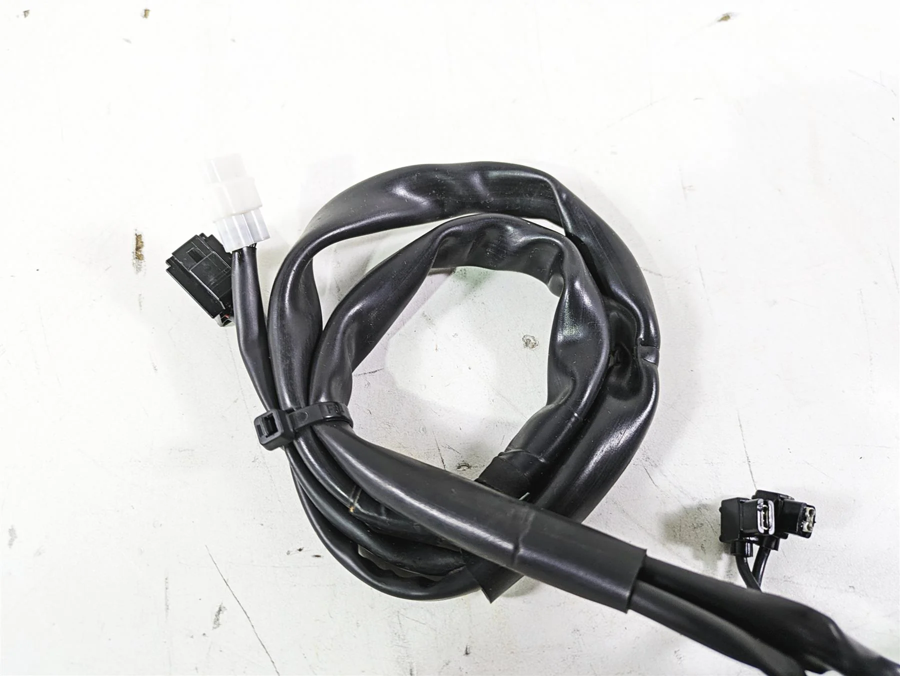 2021 Yamaha Tenere 700 XTZ7 Right Hand Control Switch BW3-83963-00-00 - Image 7