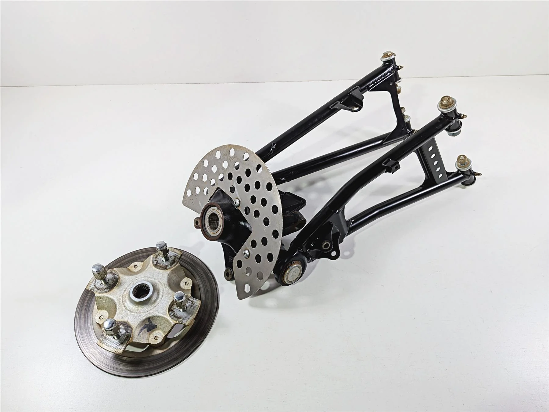 2021 Yamaha YXZ1000R EPS SS SE Front Right Knee Assembly B5H-F3502-00-00 - Image 2