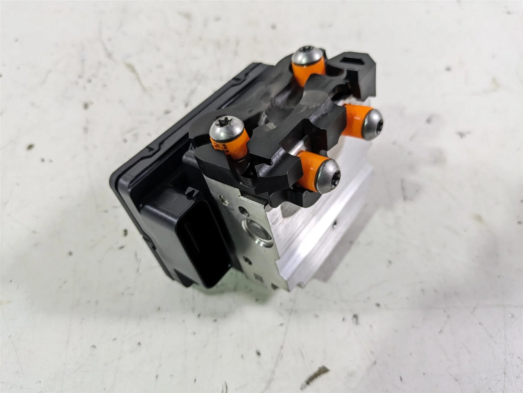 2022 BMW R1250 RT K052 Abs Brake Pump Module Pressure Unit 34511625643 - Image 12
