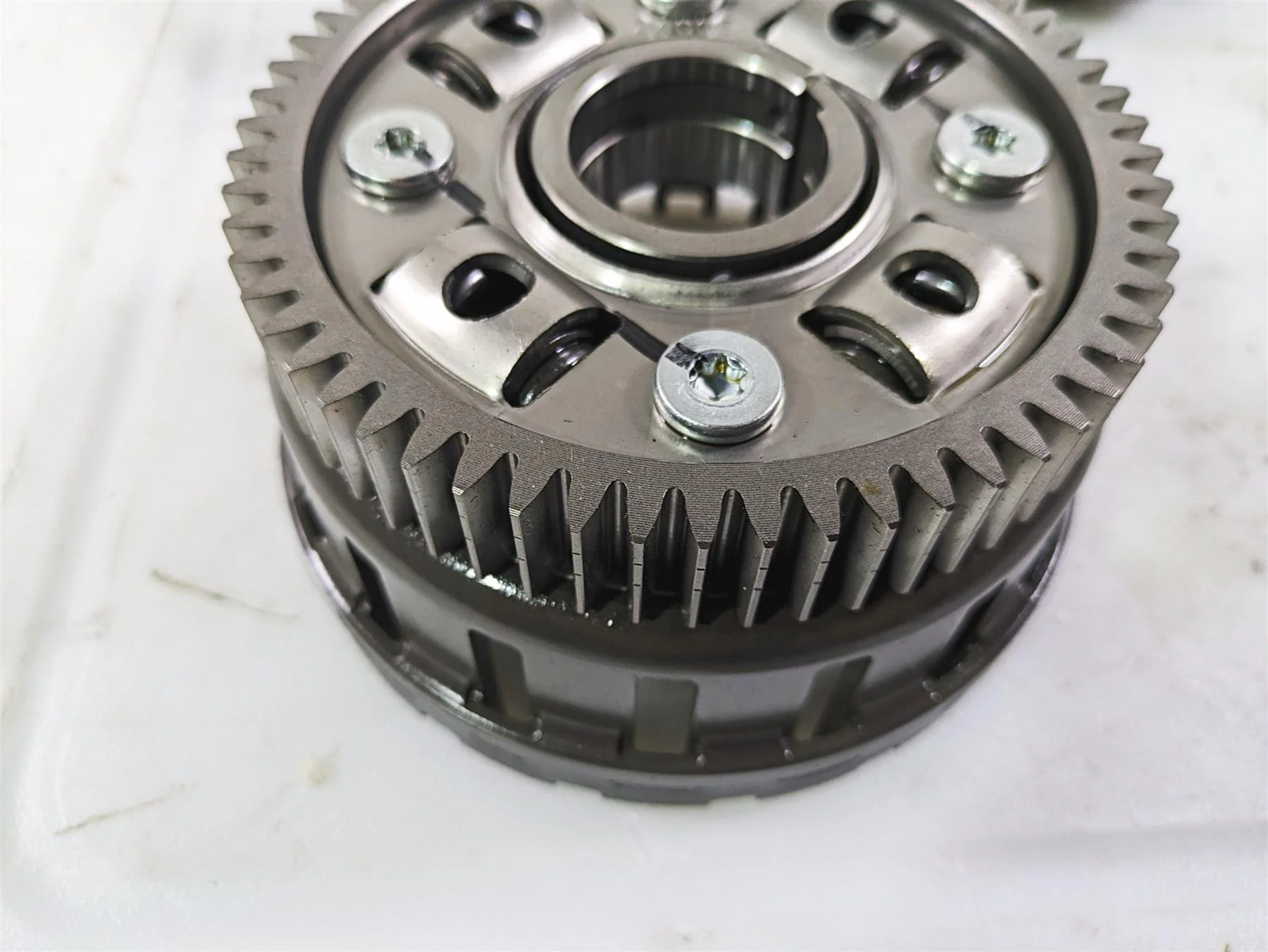 2022 BMW R1250 RT K052 Clutch Basket & Friction Disc Set 21218529450 - Image 2