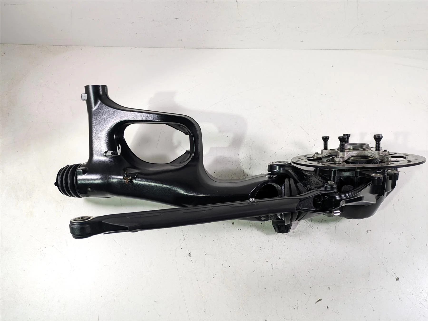 2022 BMW R1250 RT K052 Differential Swingarm Drive Shaft I=33:12=2,75 33748394284 - Image 10