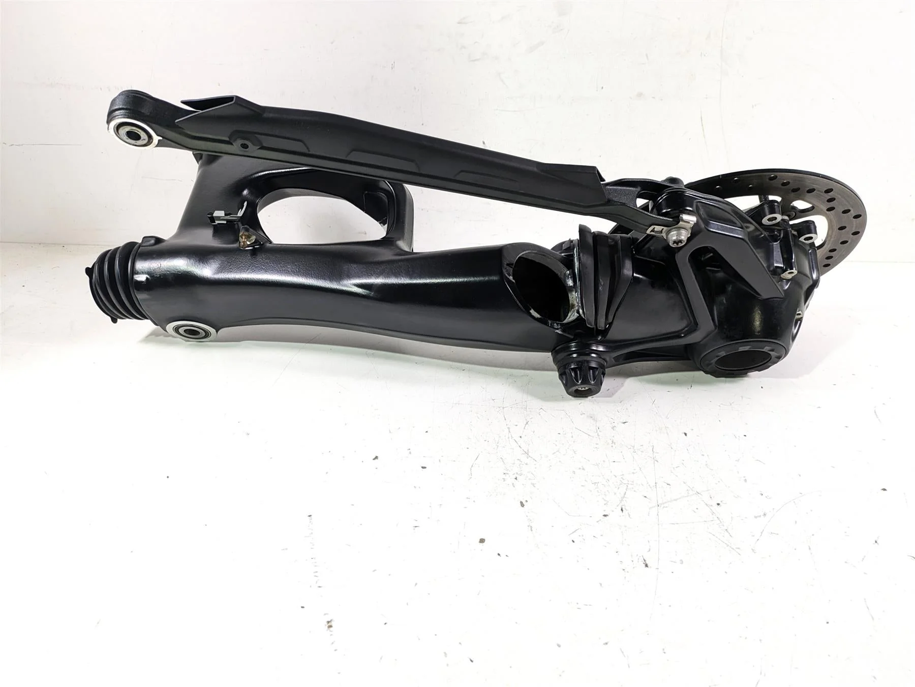 2022 BMW R1250 RT K052 Differential Swingarm Drive Shaft I=33:12=2,75 33748394284 - Image 9