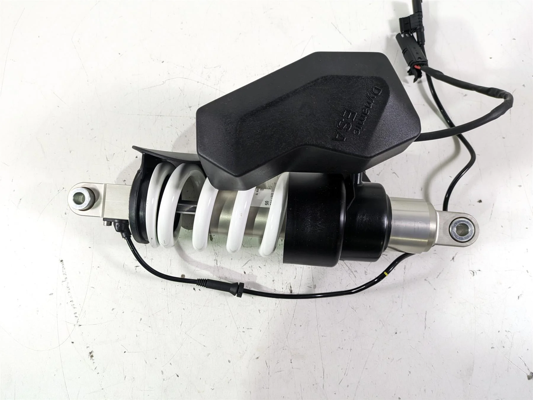2022 BMW R1250 RT K052 Dynamic Esa Rear Suspension Shock Damper 33548557148 - Image 5