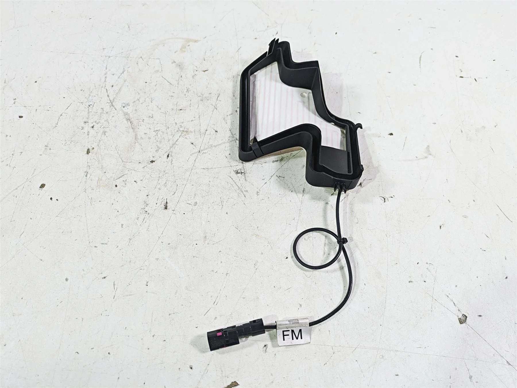 2022 BMW R1250 RT K052 FM Radio Antenna 65218406331 8406331 - Image 10
