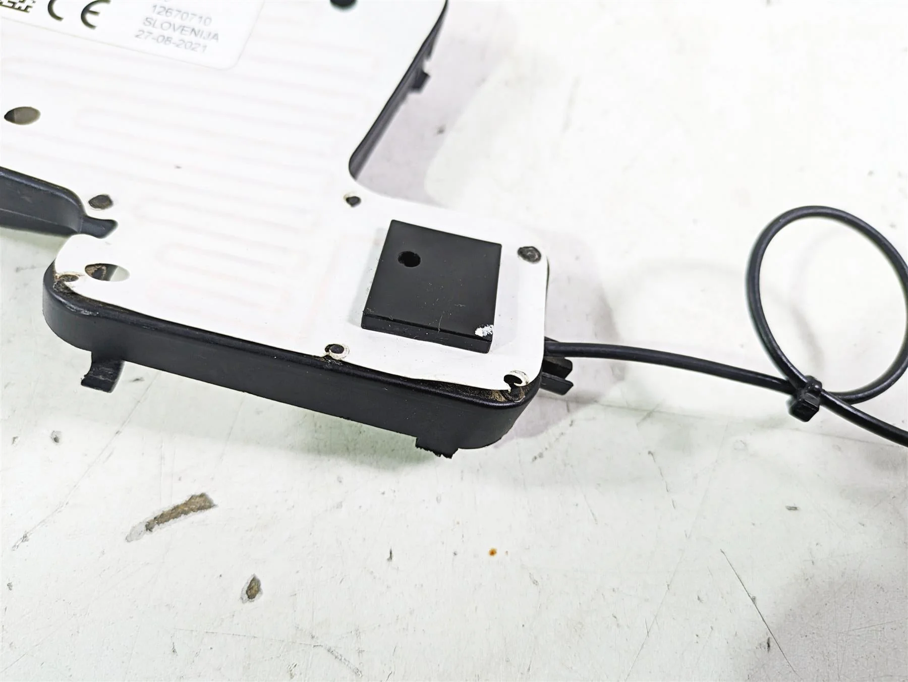 2022 BMW R1250 RT K052 FM Radio Antenna 65218406331 8406331 - Image 5